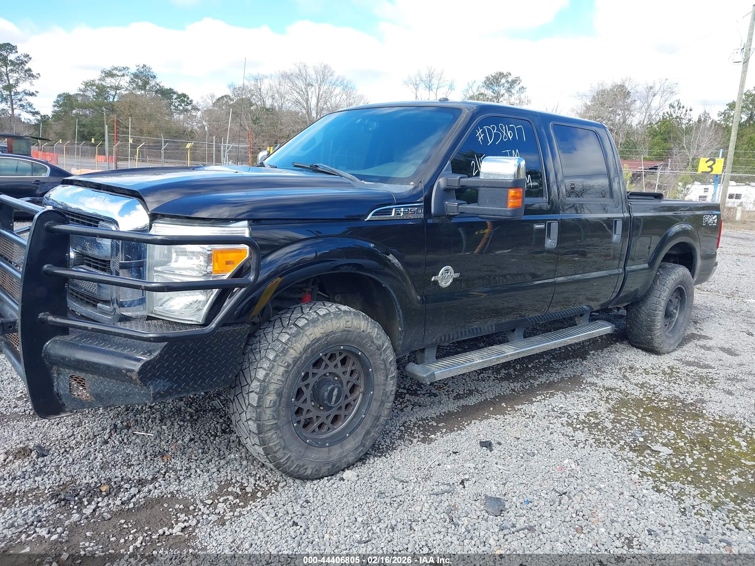 FORD F-250 image 2