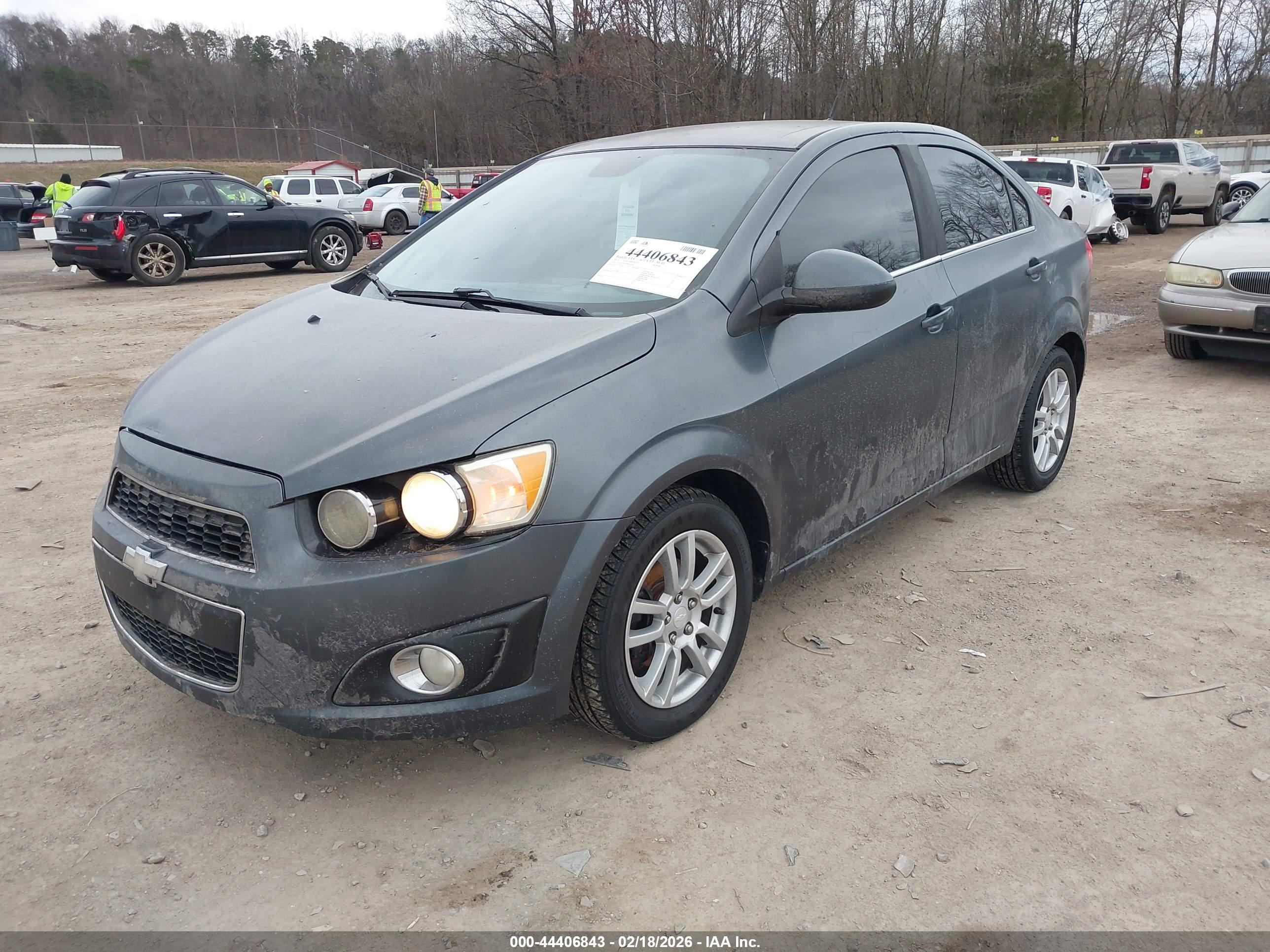 CHEVROLET SONIC image 2