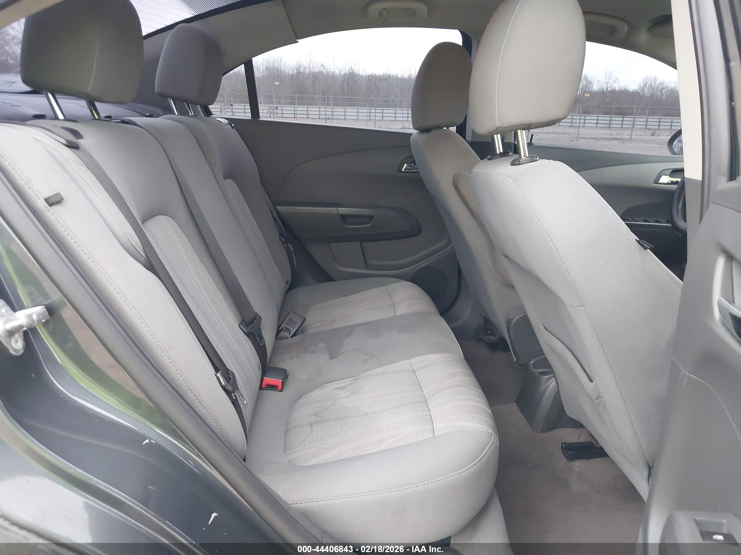 CHEVROLET SONIC image 8