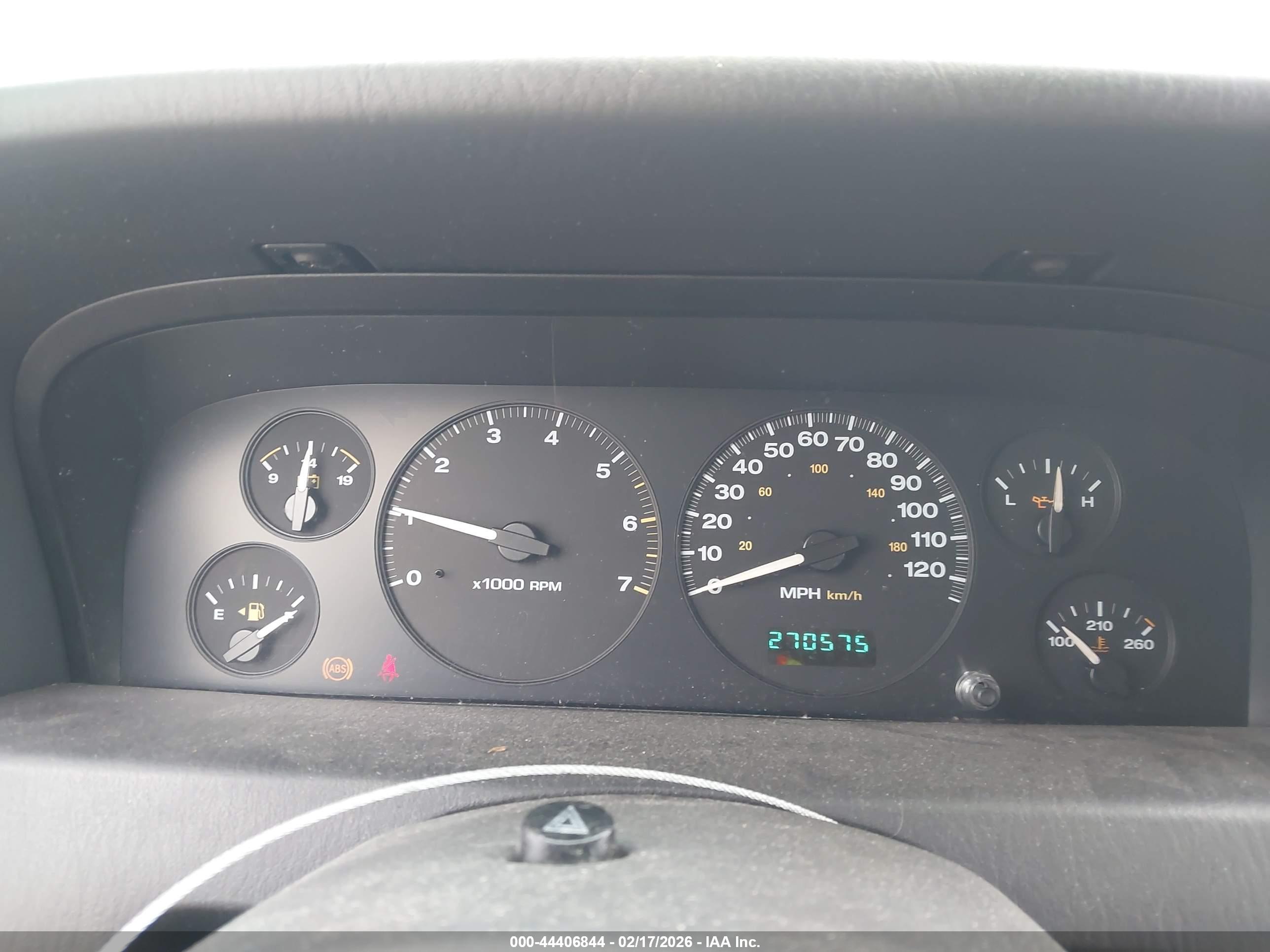 JEEP GRAND image 7