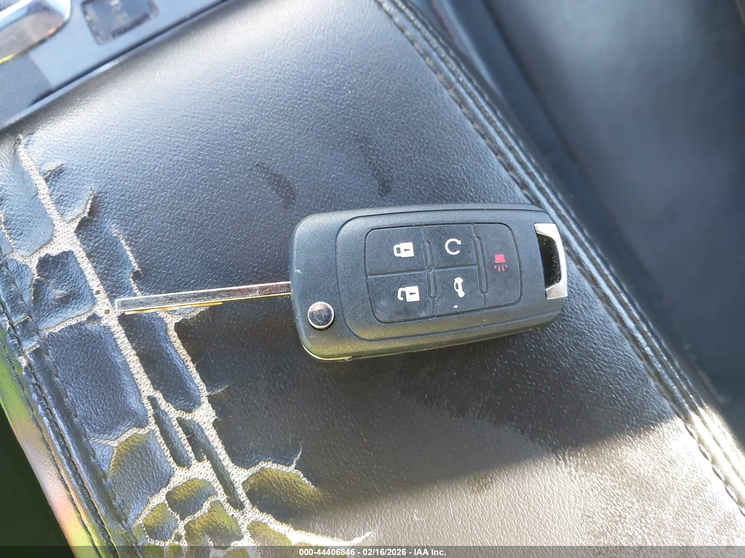 GMC TERRAIN image 11