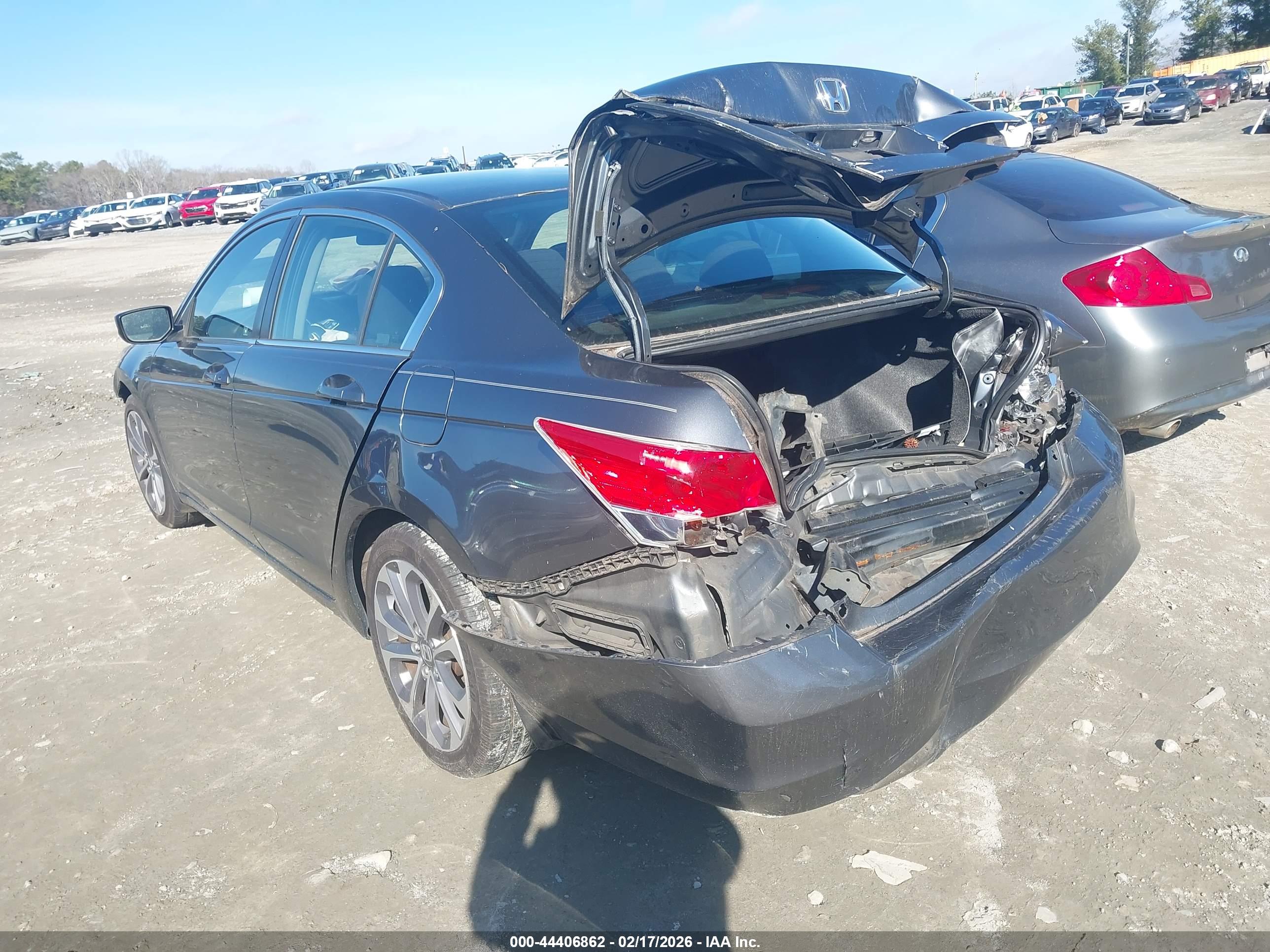HONDA ACCORD image 3