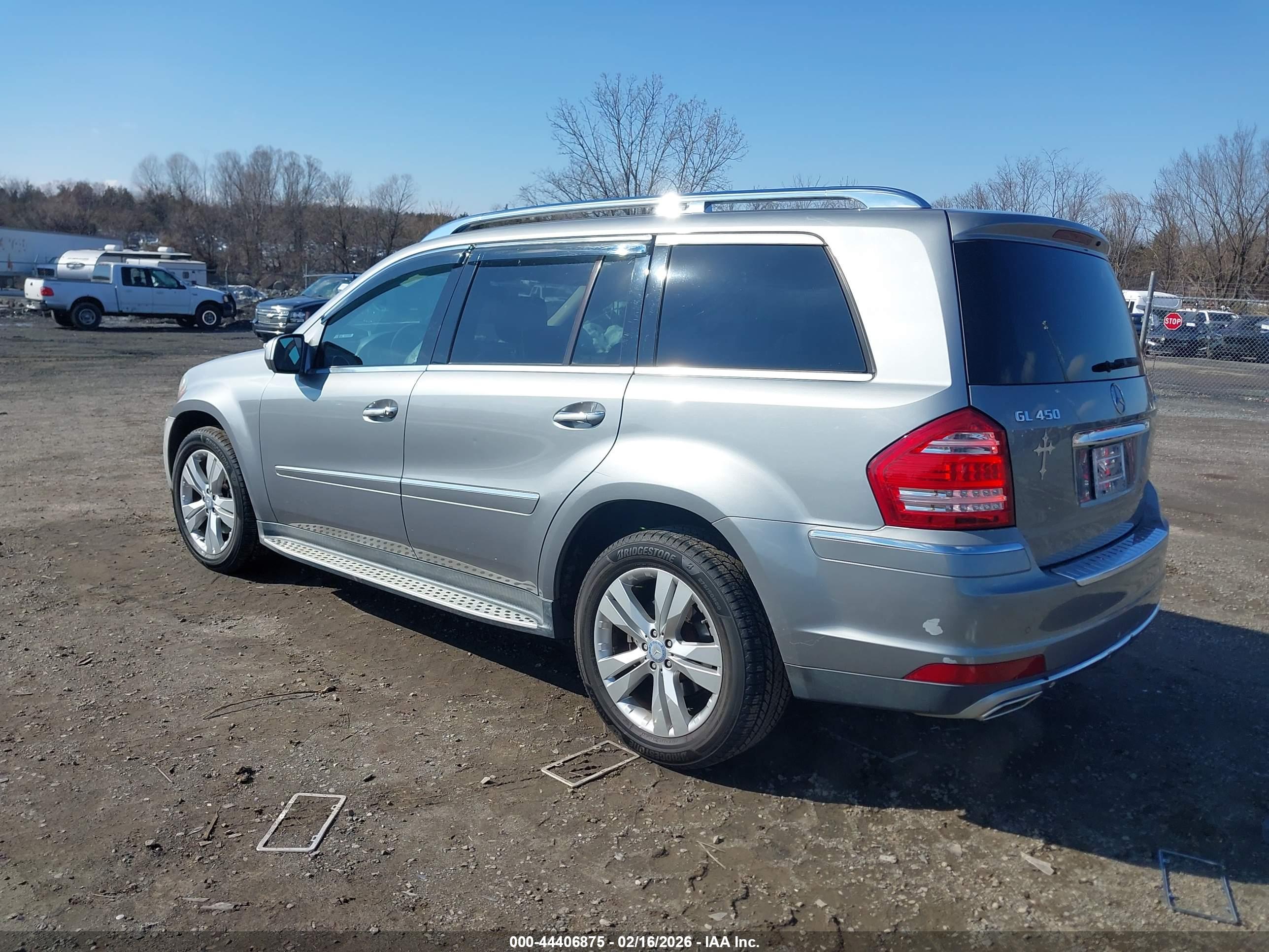 MERCEDES-BENZ GL image 3