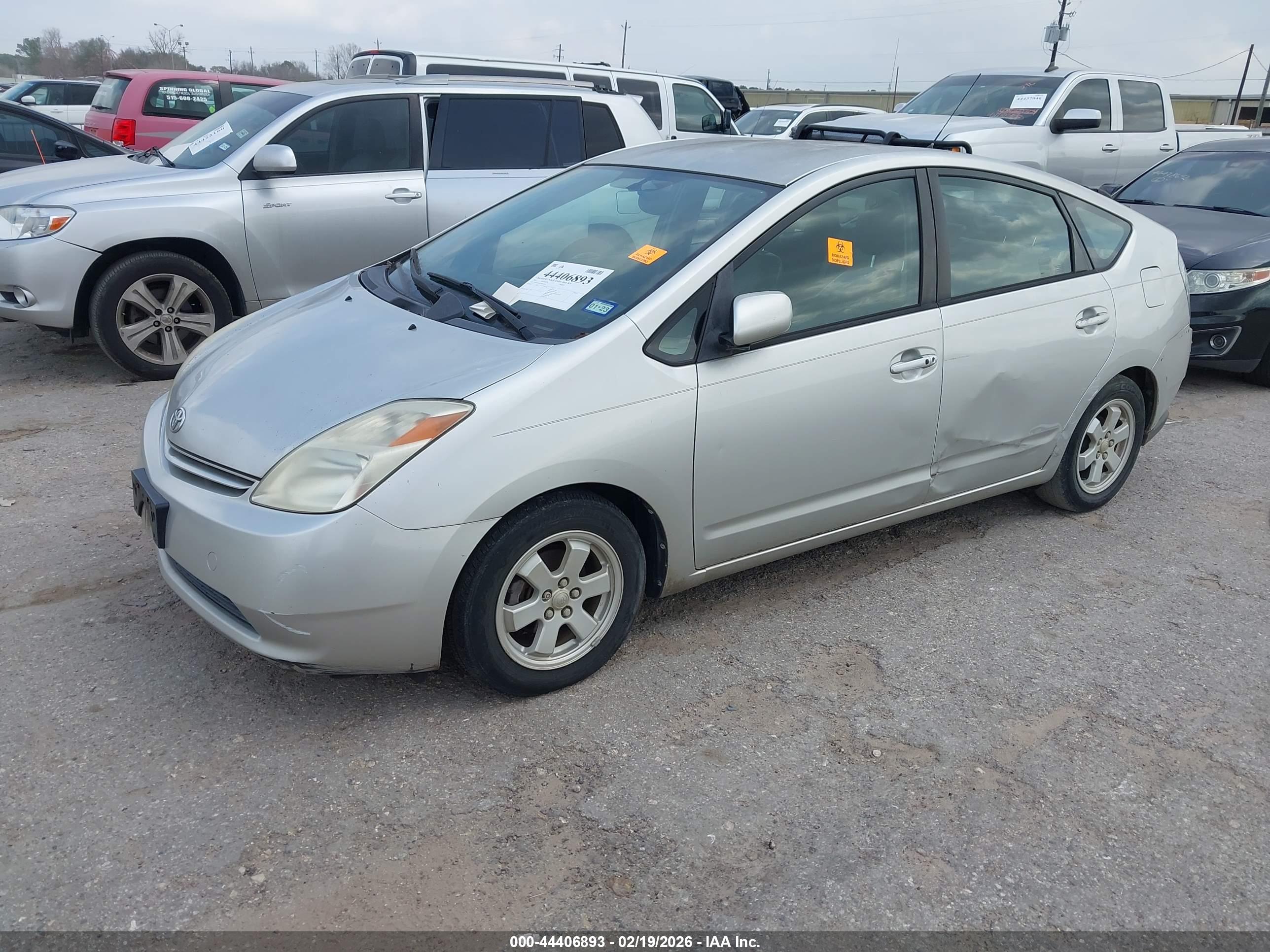 TOYOTA PRIUS image 2