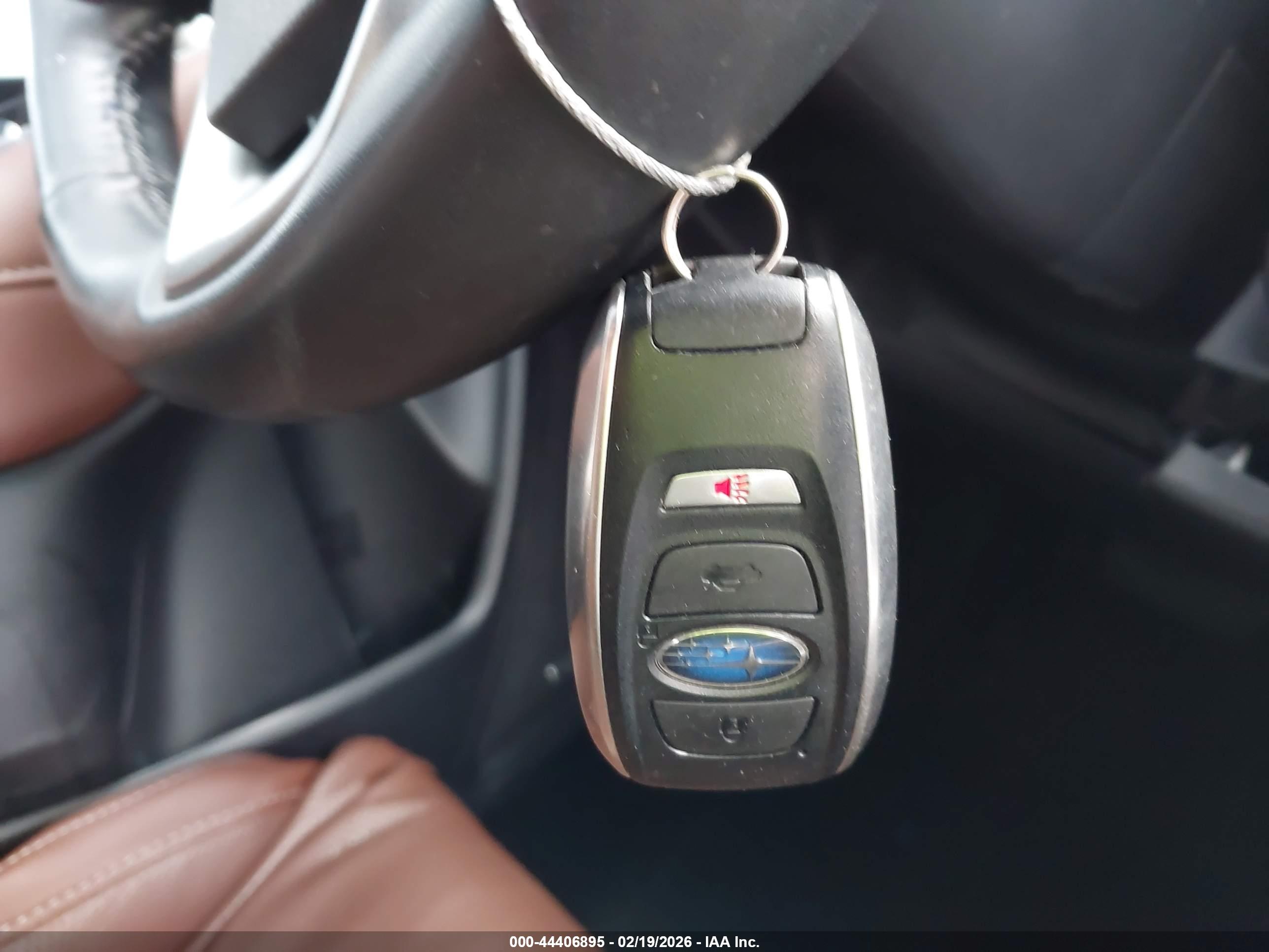 SUBARU OUTBACK image 11