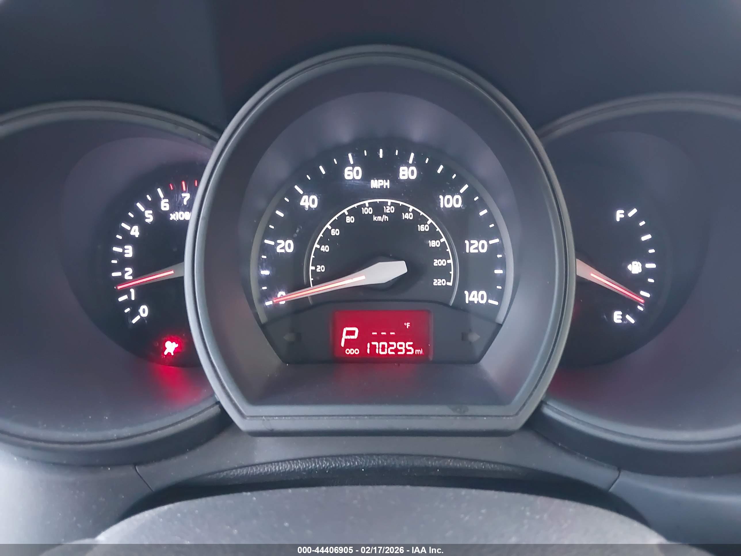 KIA RIO image 7