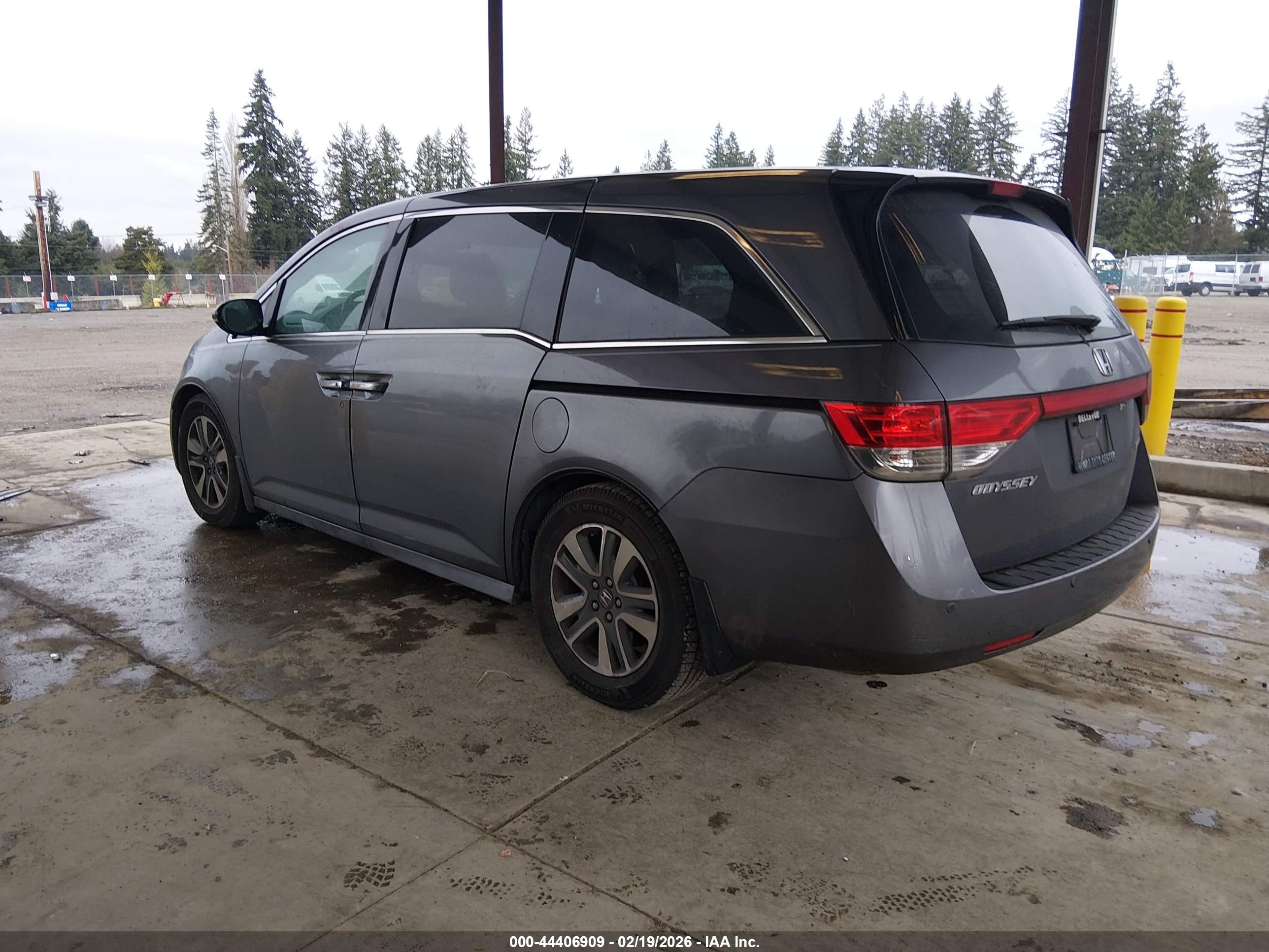 HONDA ODYSSEY image 3