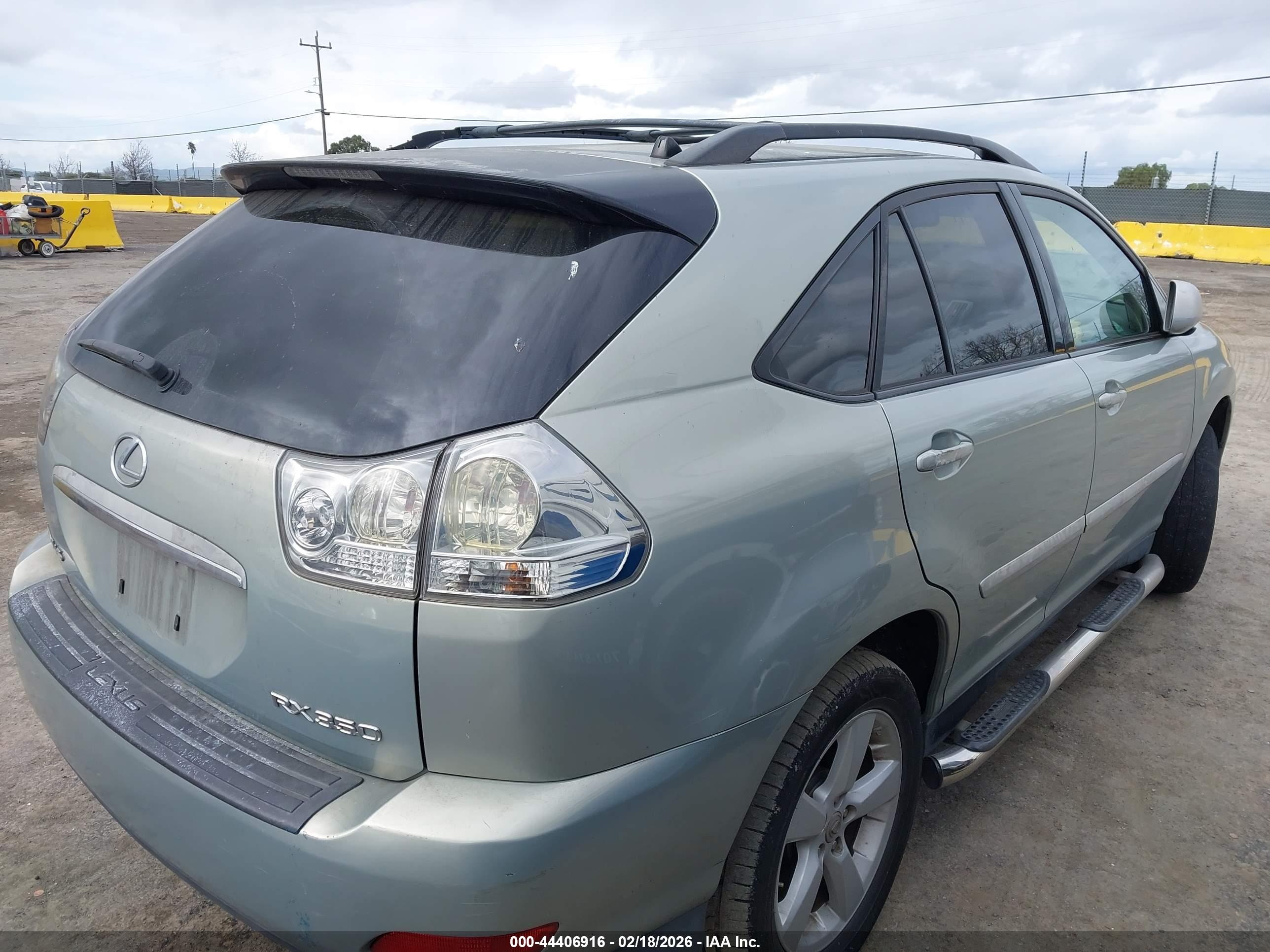 LEXUS RX image 4