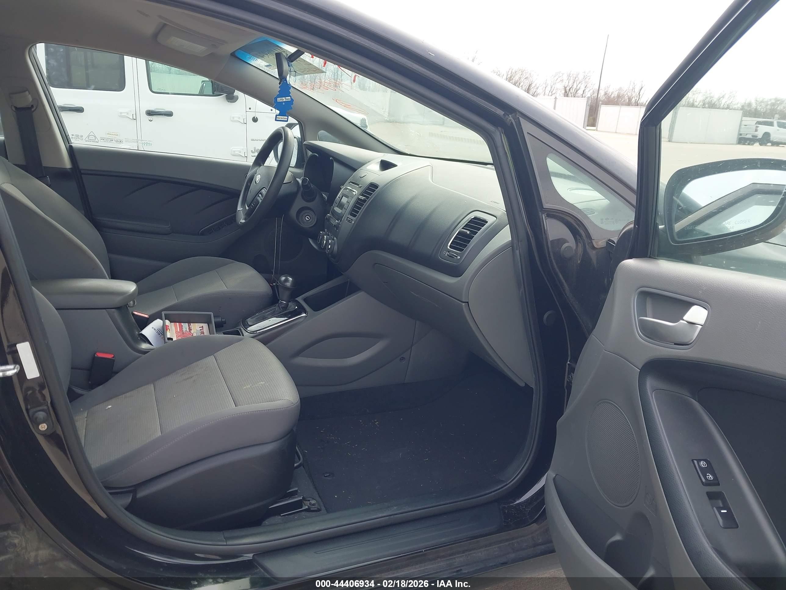 KIA FORTE image 5