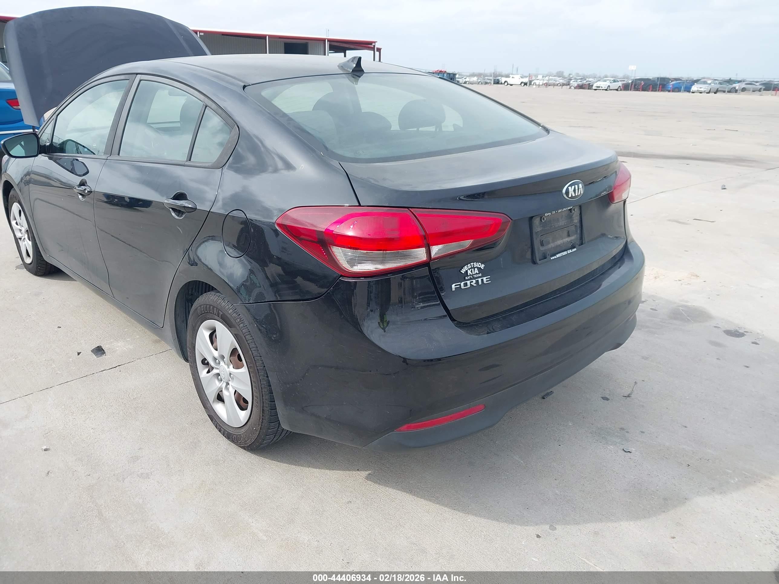 KIA FORTE image 6