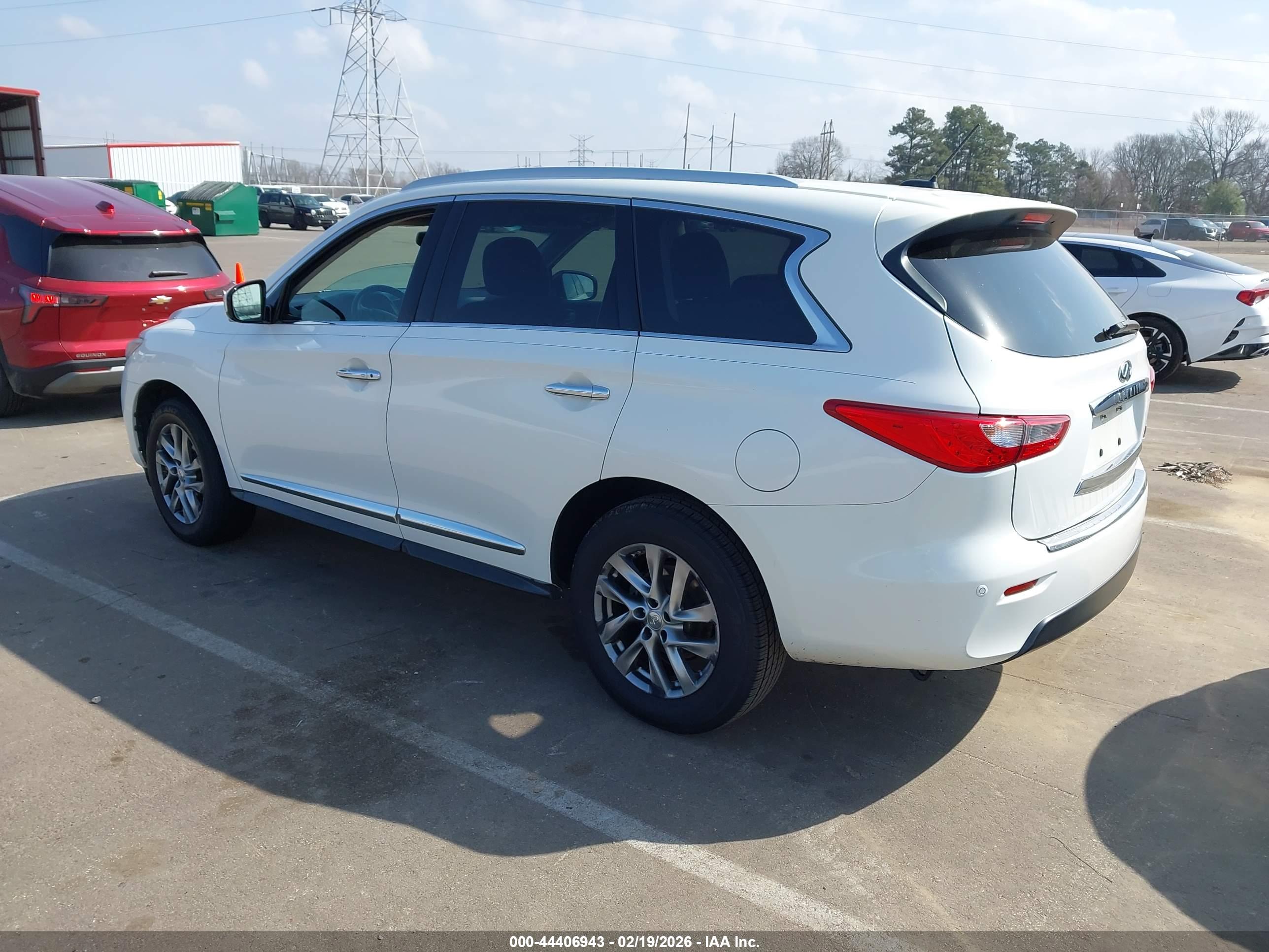 INFINITI JX35 image 3