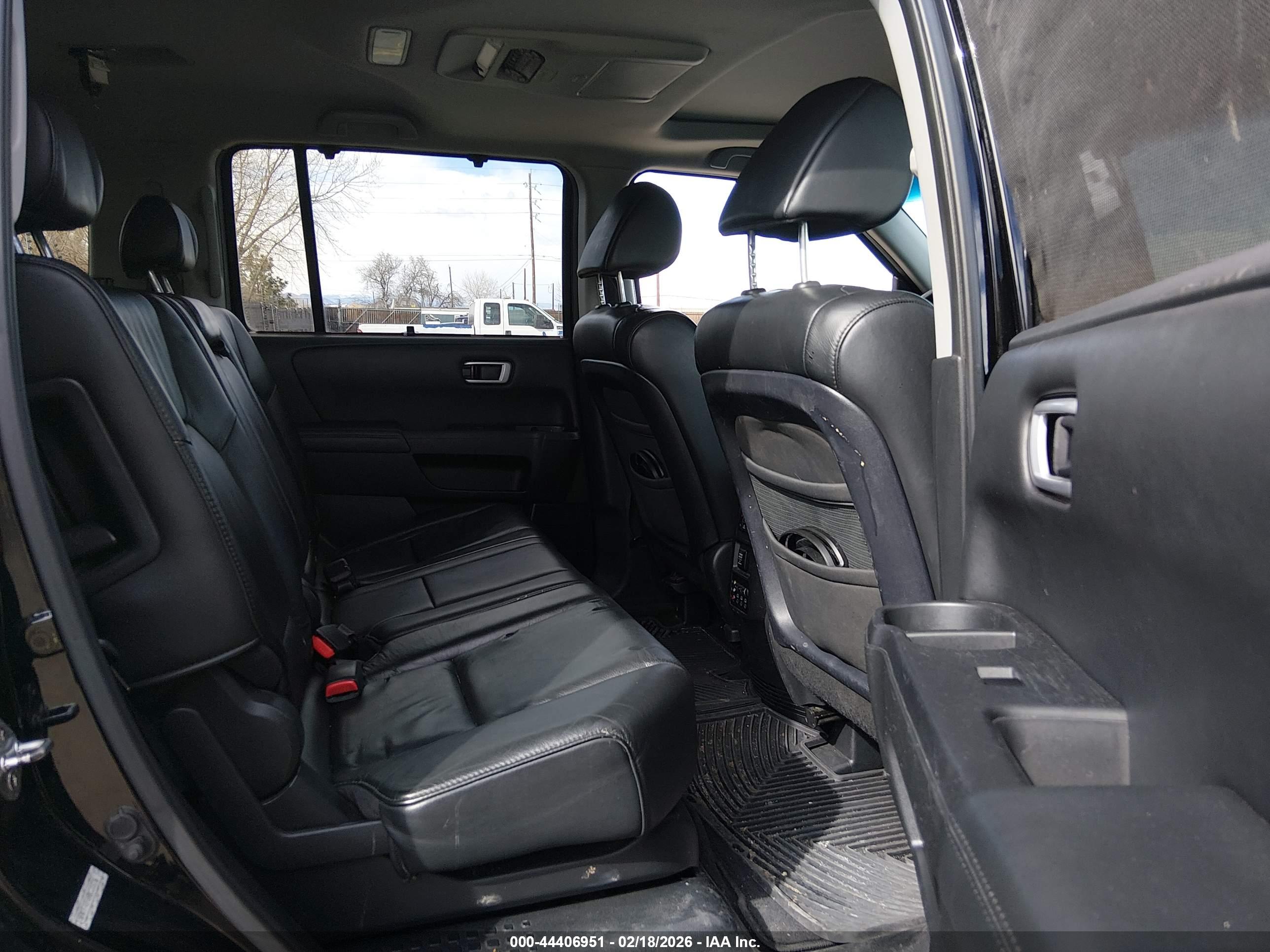 HONDA PILOT image 8