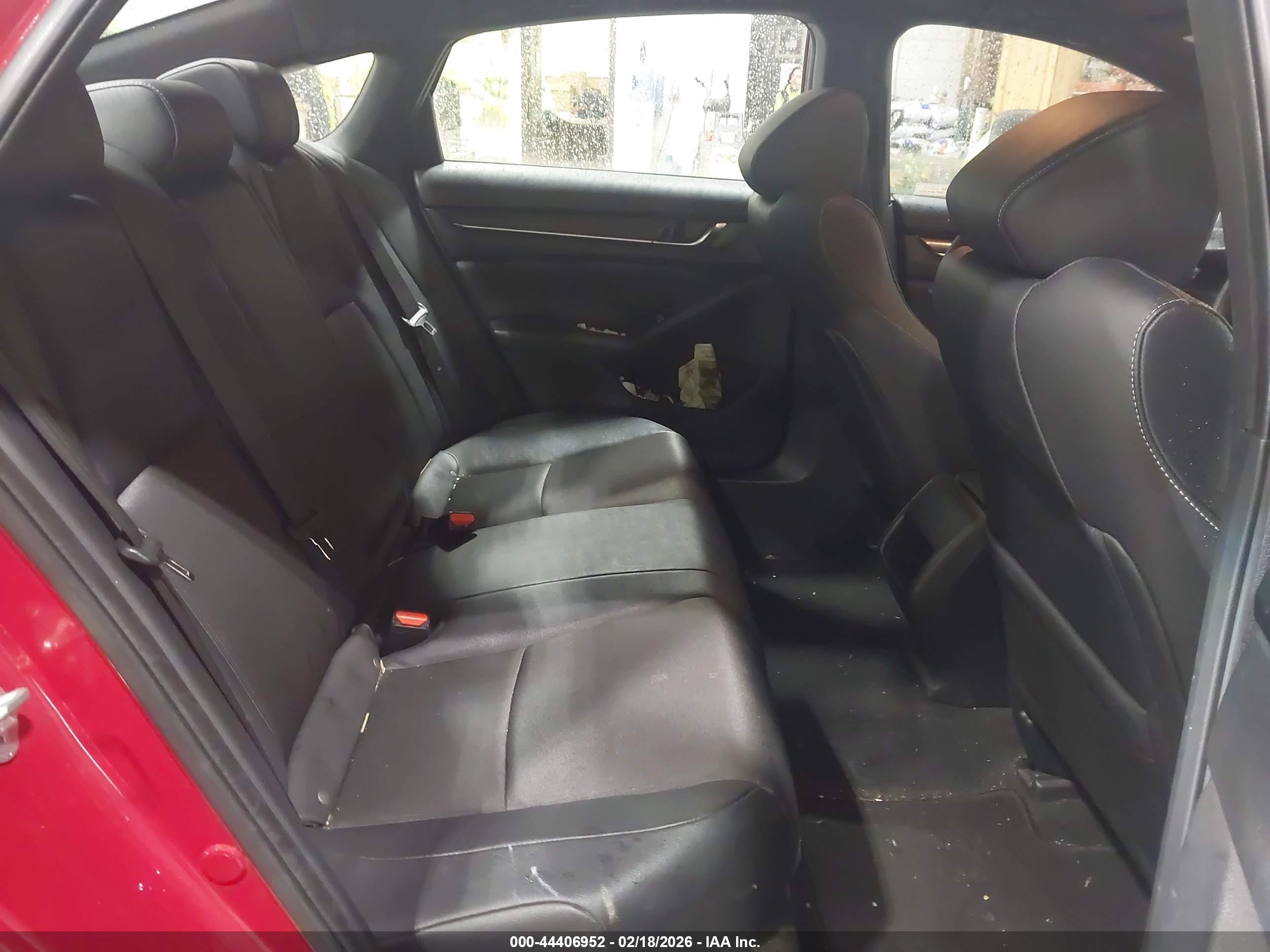 HONDA ACCORD image 8