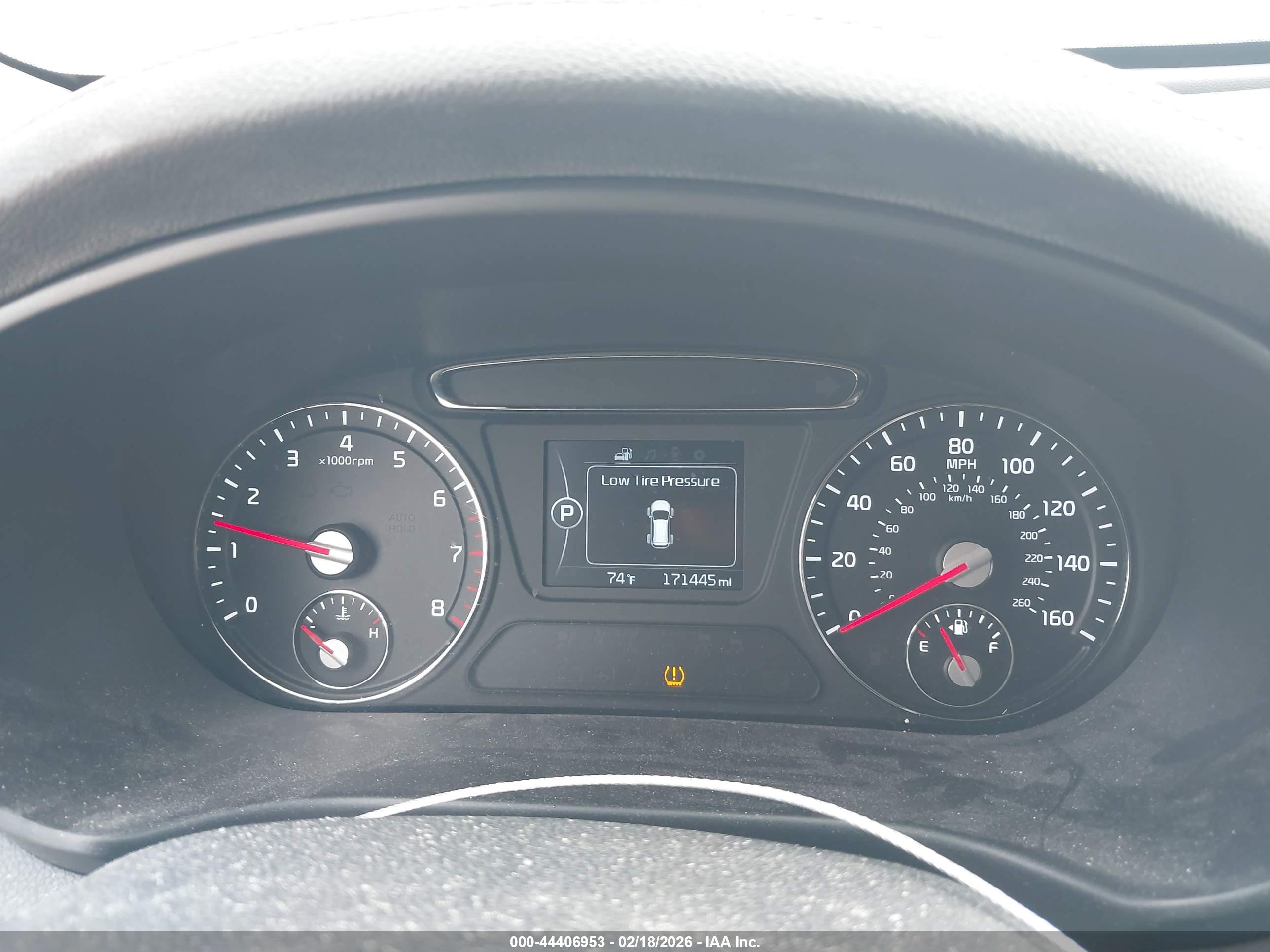 KIA SORENTO image 7