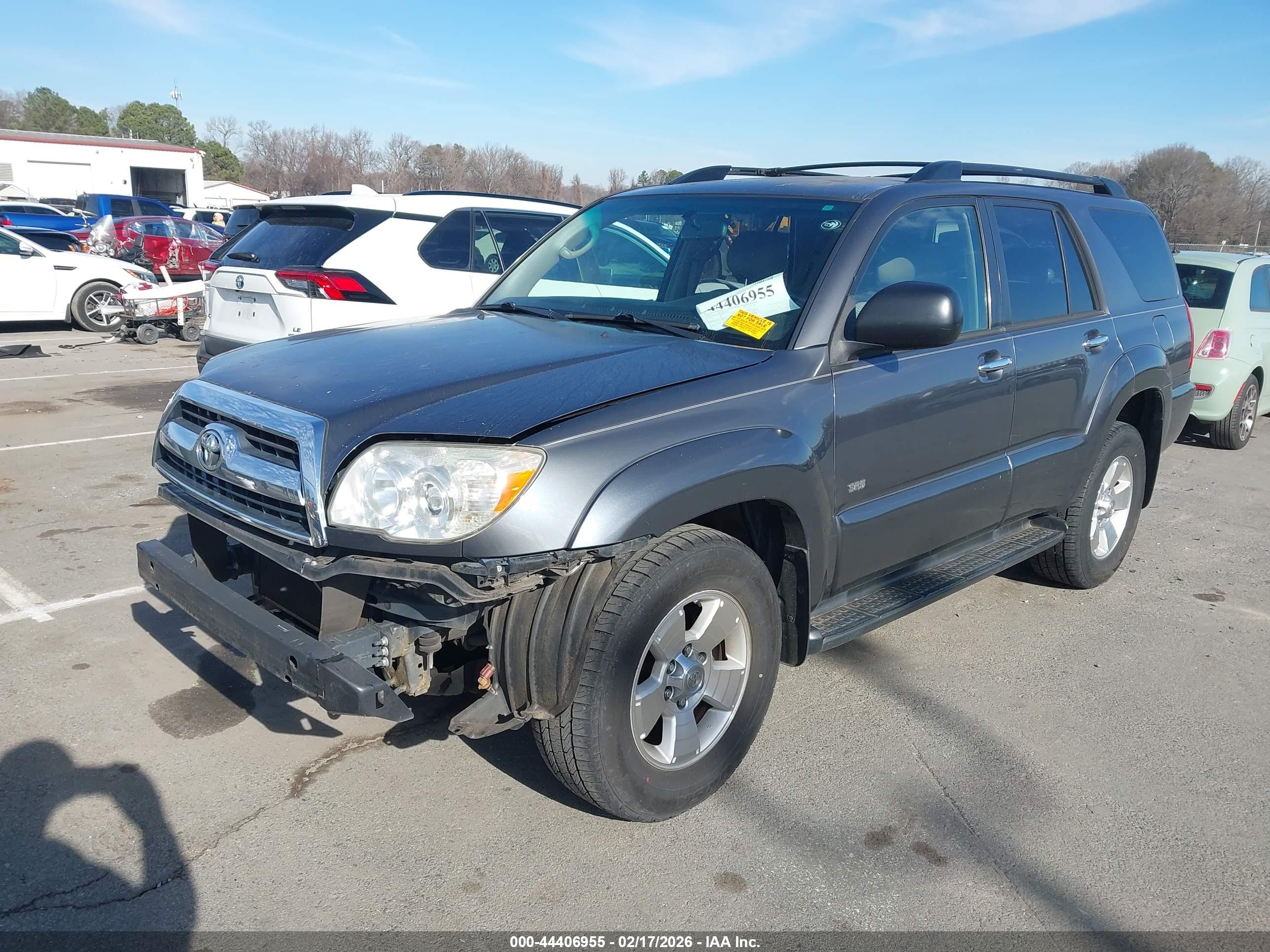 TOYOTA 4RUNNER image 2