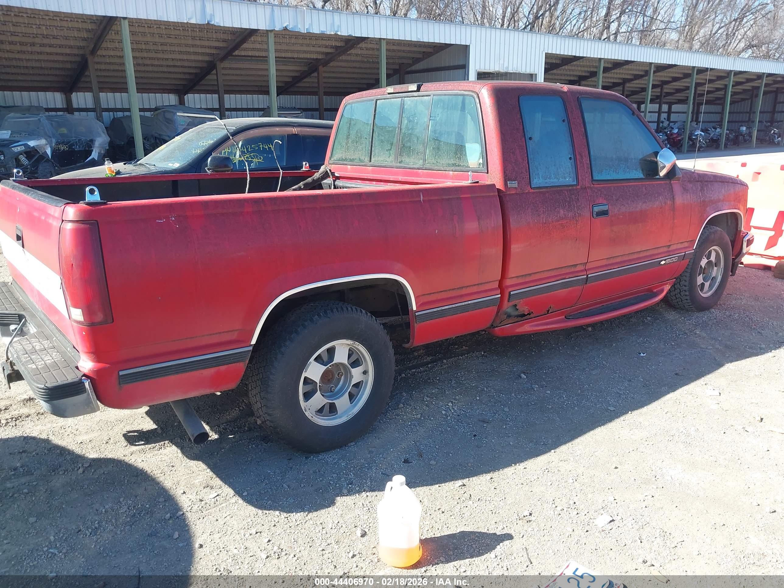 CHEVROLET GMT-400 image 4
