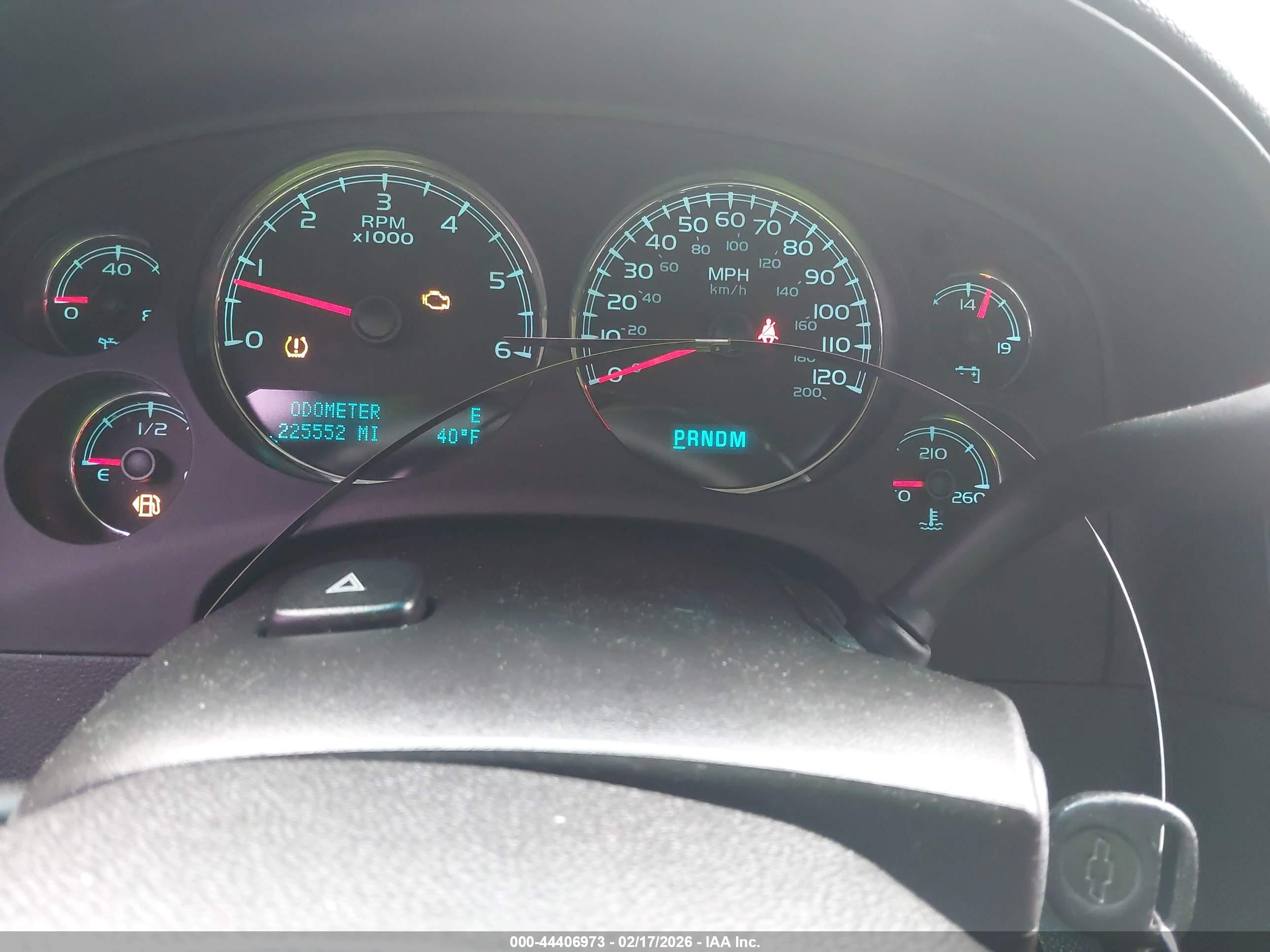 CHEVROLET TAHOE image 7