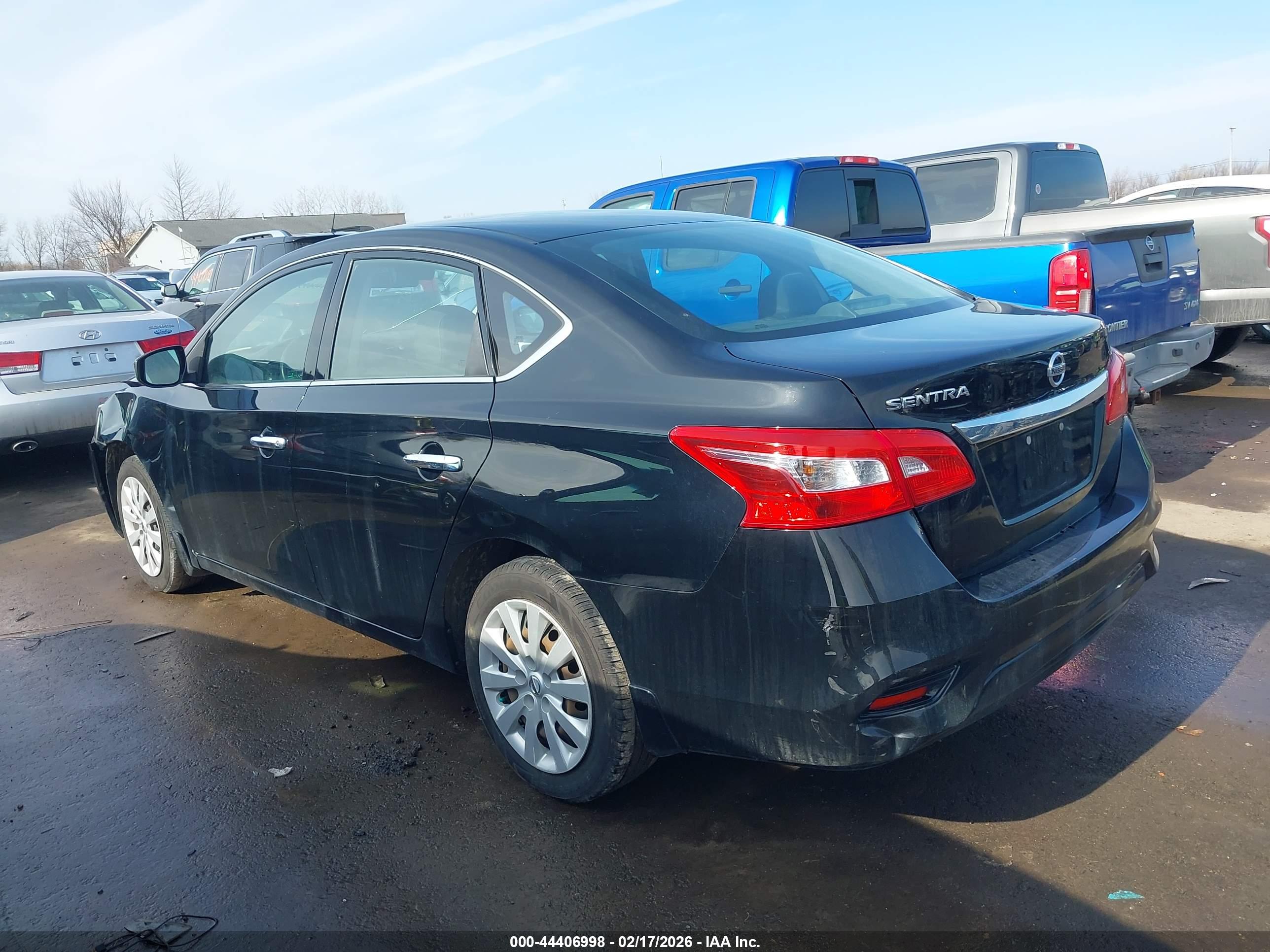 NISSAN SENTRA image 3