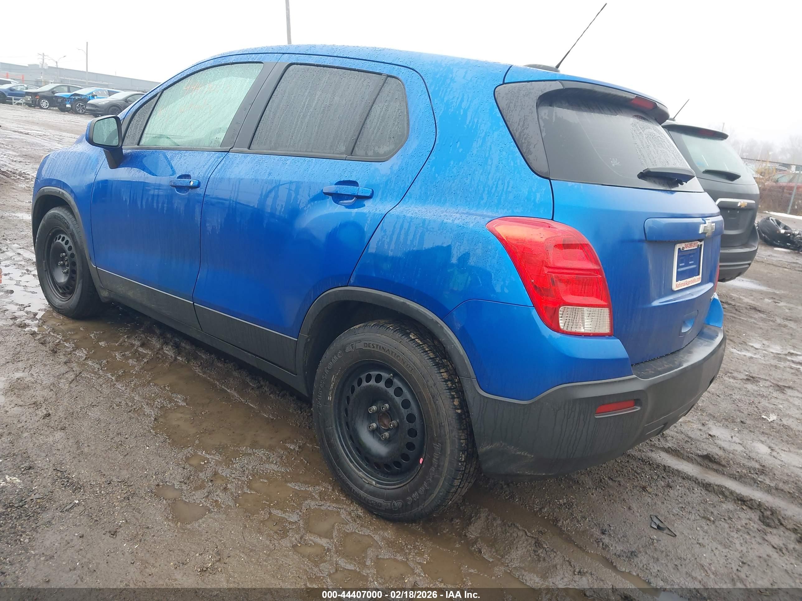 CHEVROLET TRAX image 3