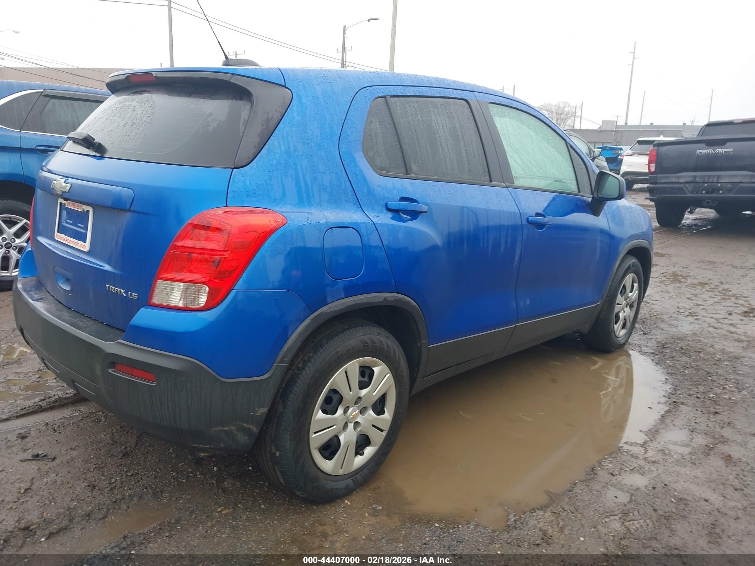 CHEVROLET TRAX image 4