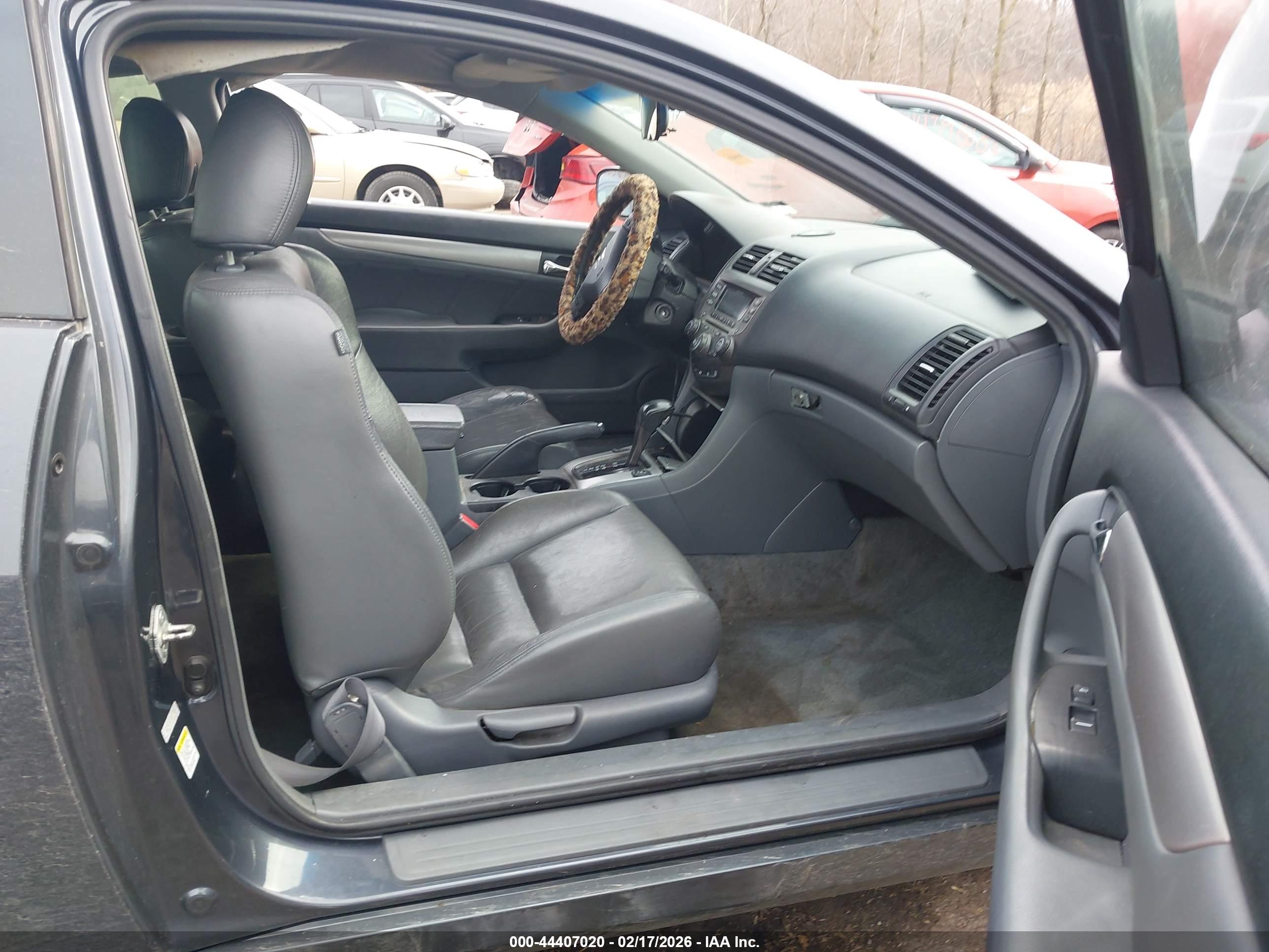 HONDA ACCORD image 5
