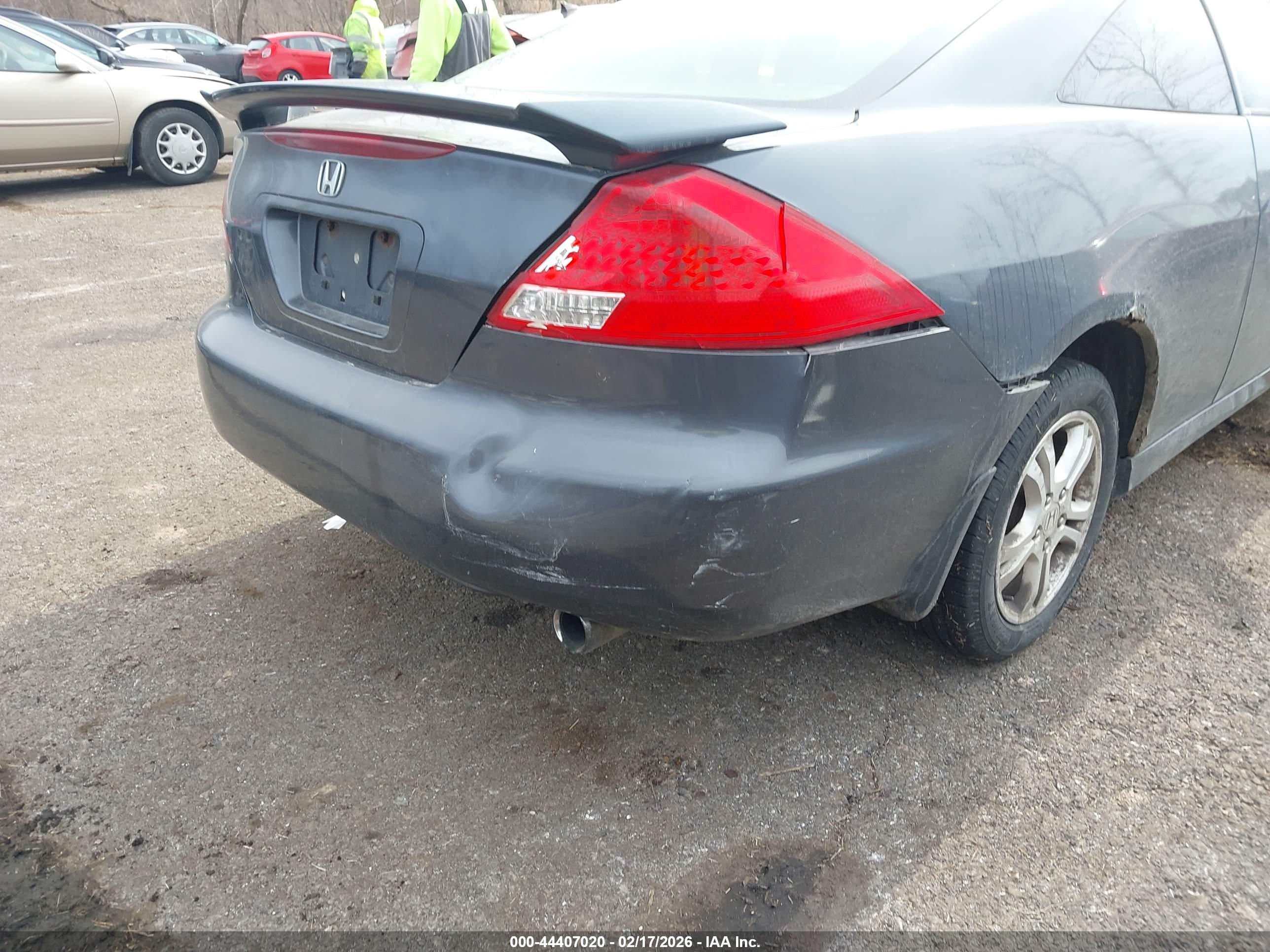 HONDA ACCORD image 6