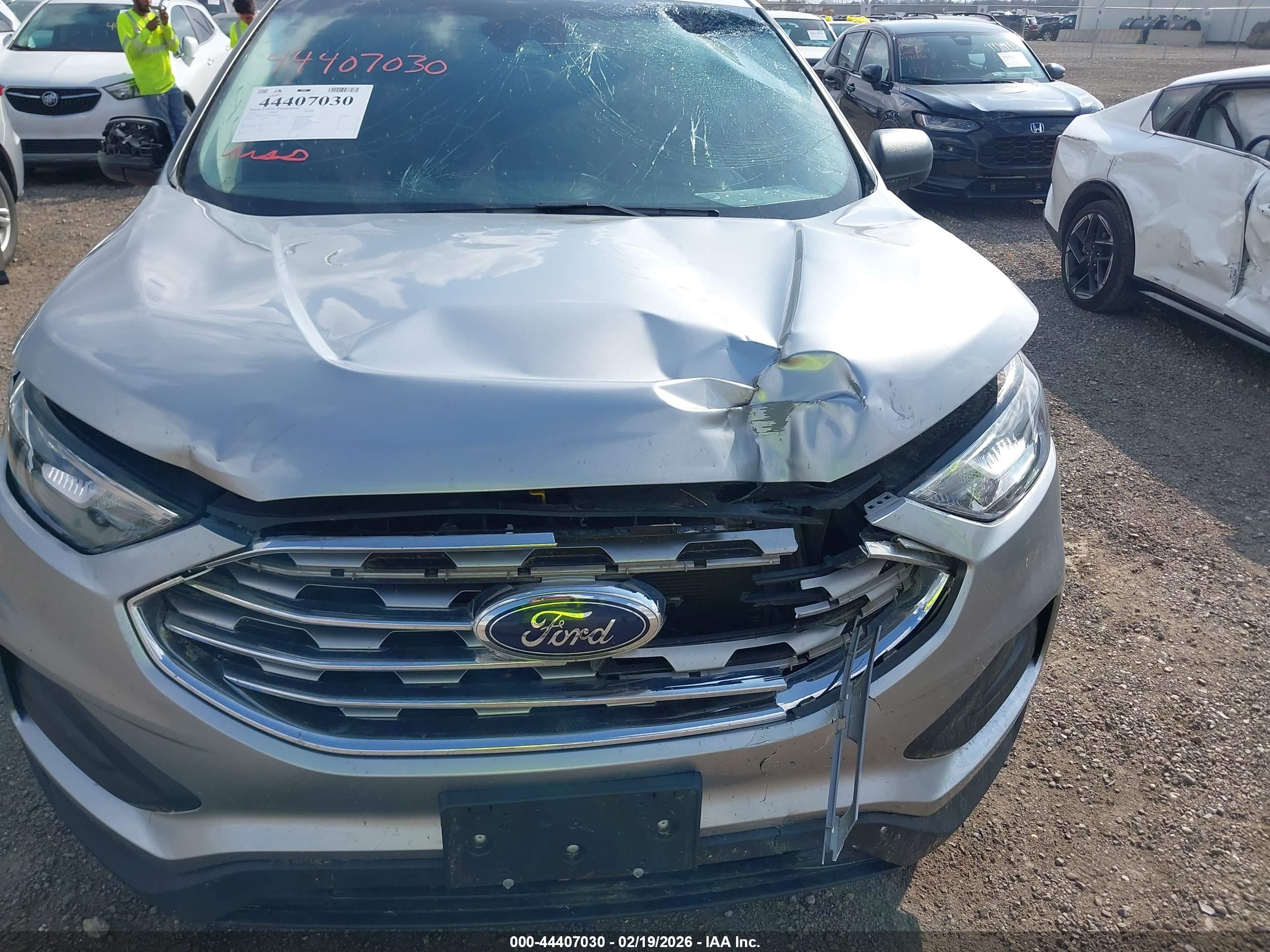 FORD EDGE image 6