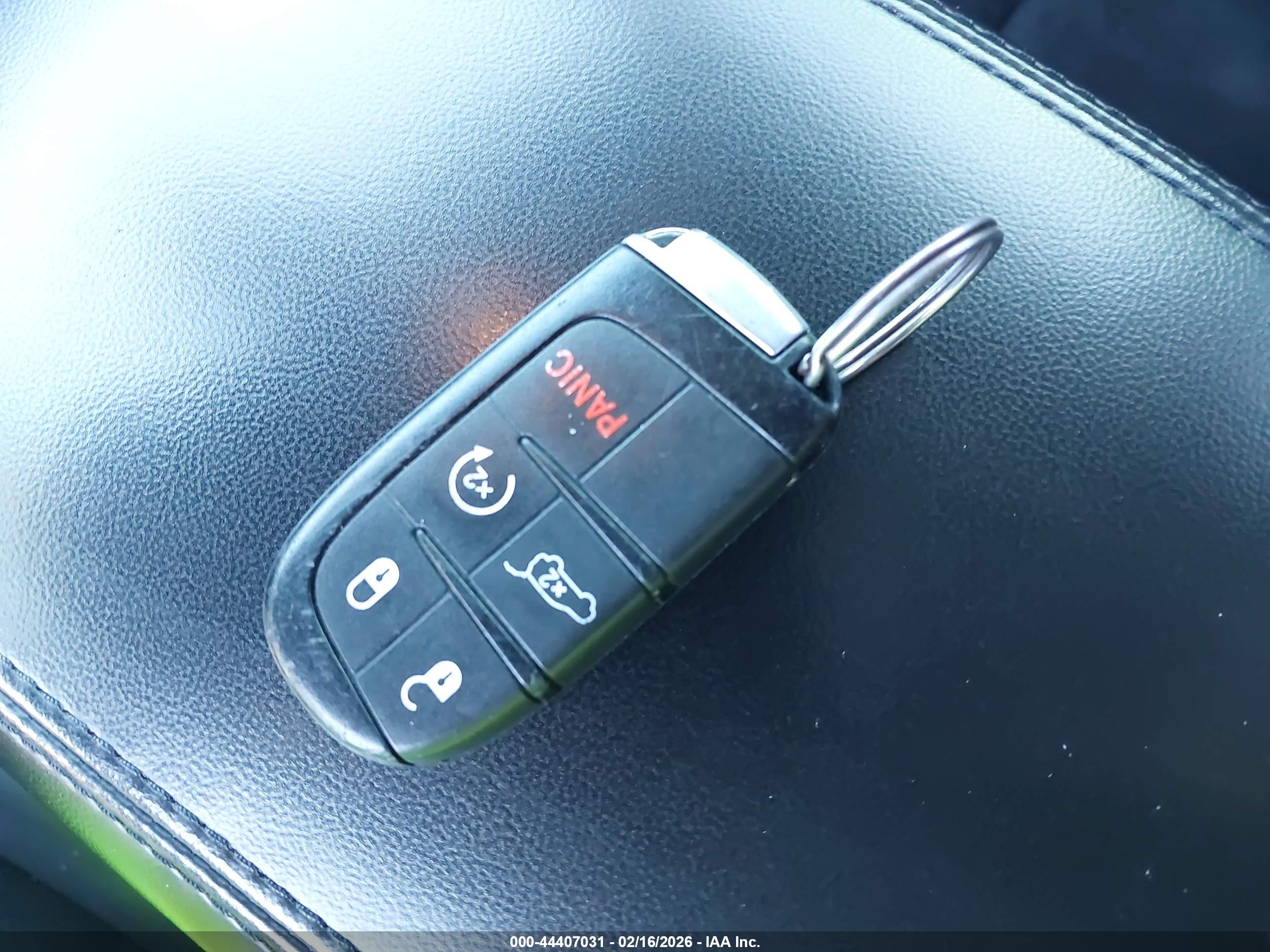 JEEP GRAND image 11