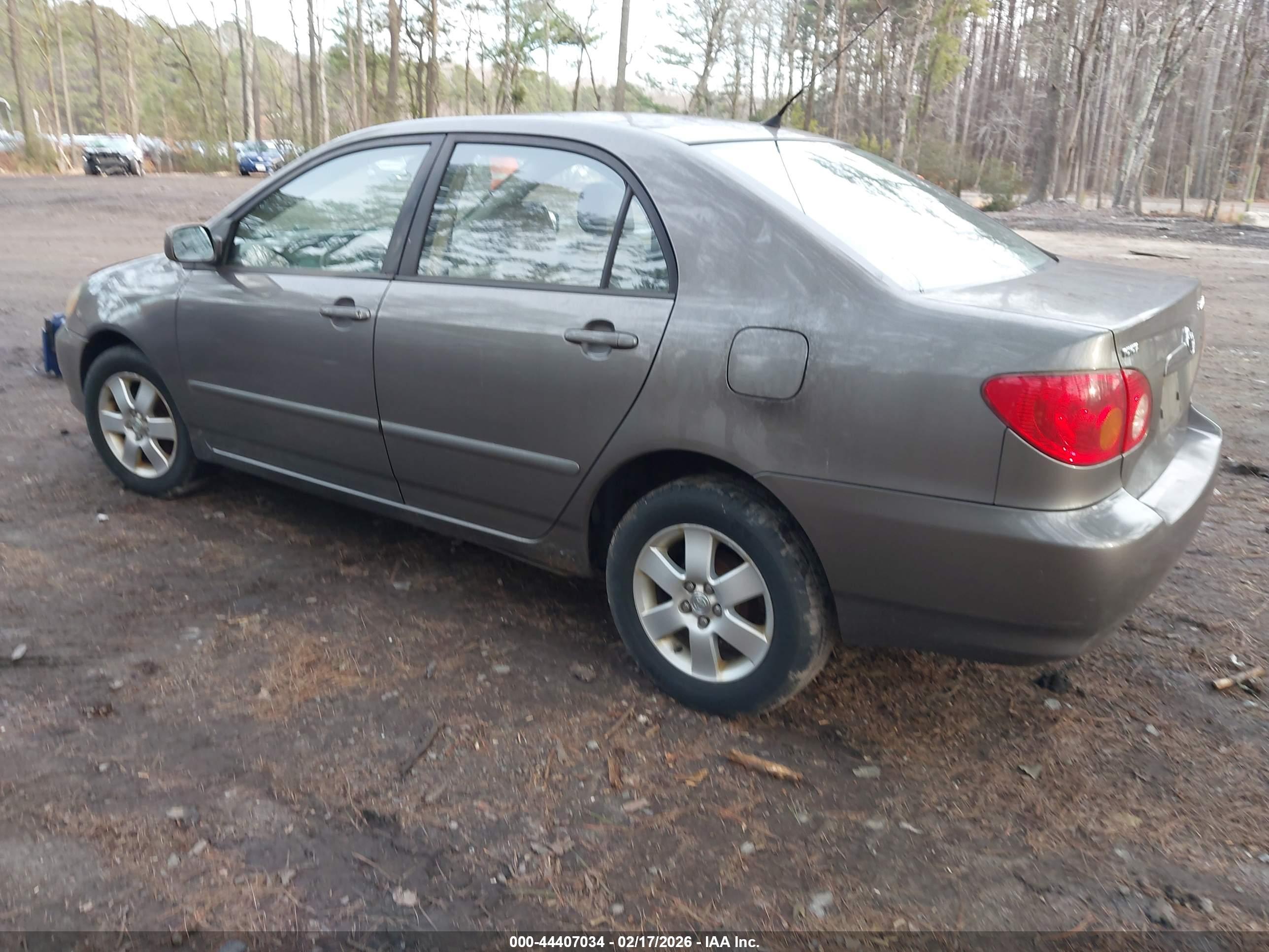 TOYOTA COROLLA image 3