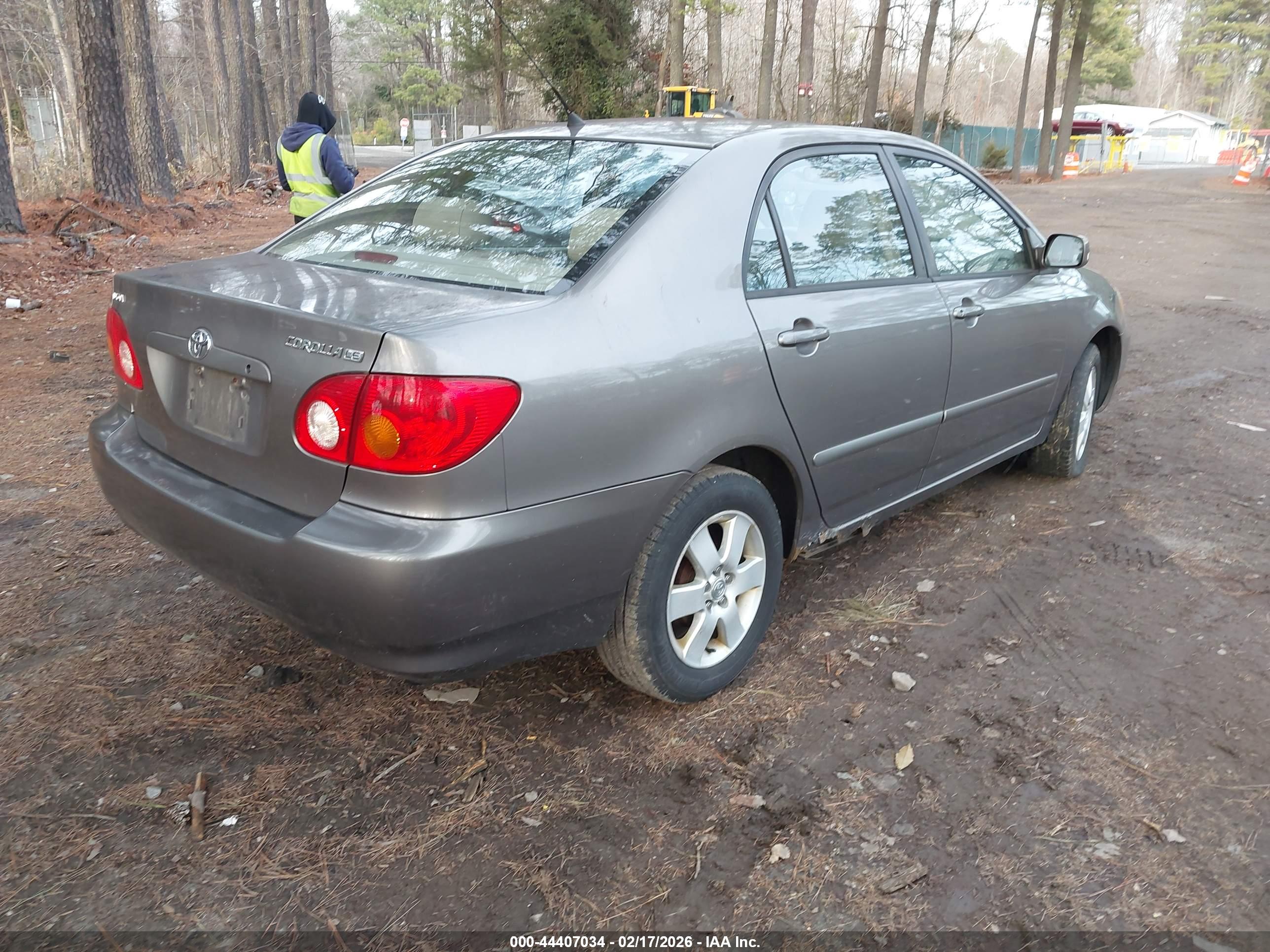 TOYOTA COROLLA image 4