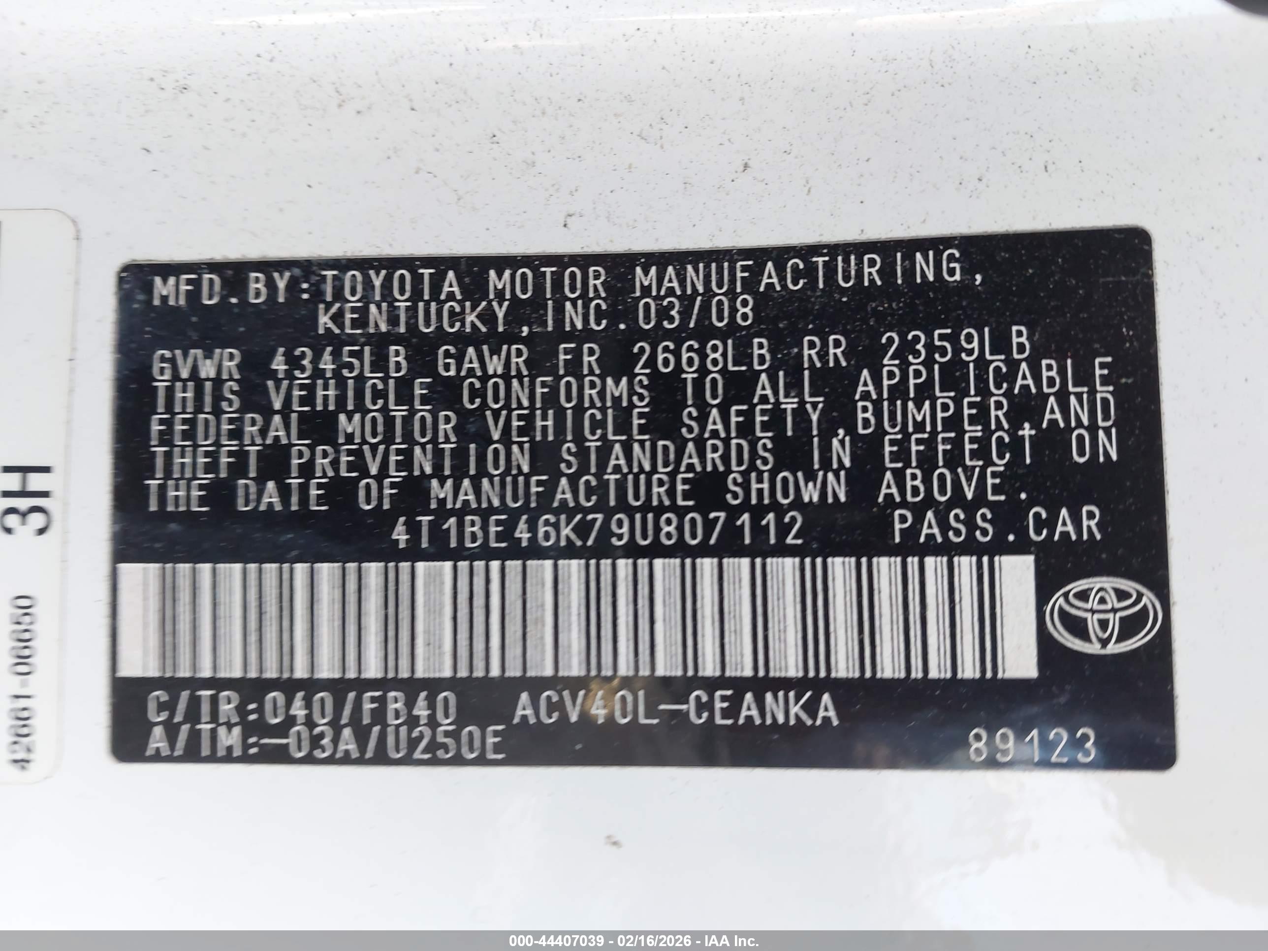 TOYOTA CAMRY image 9