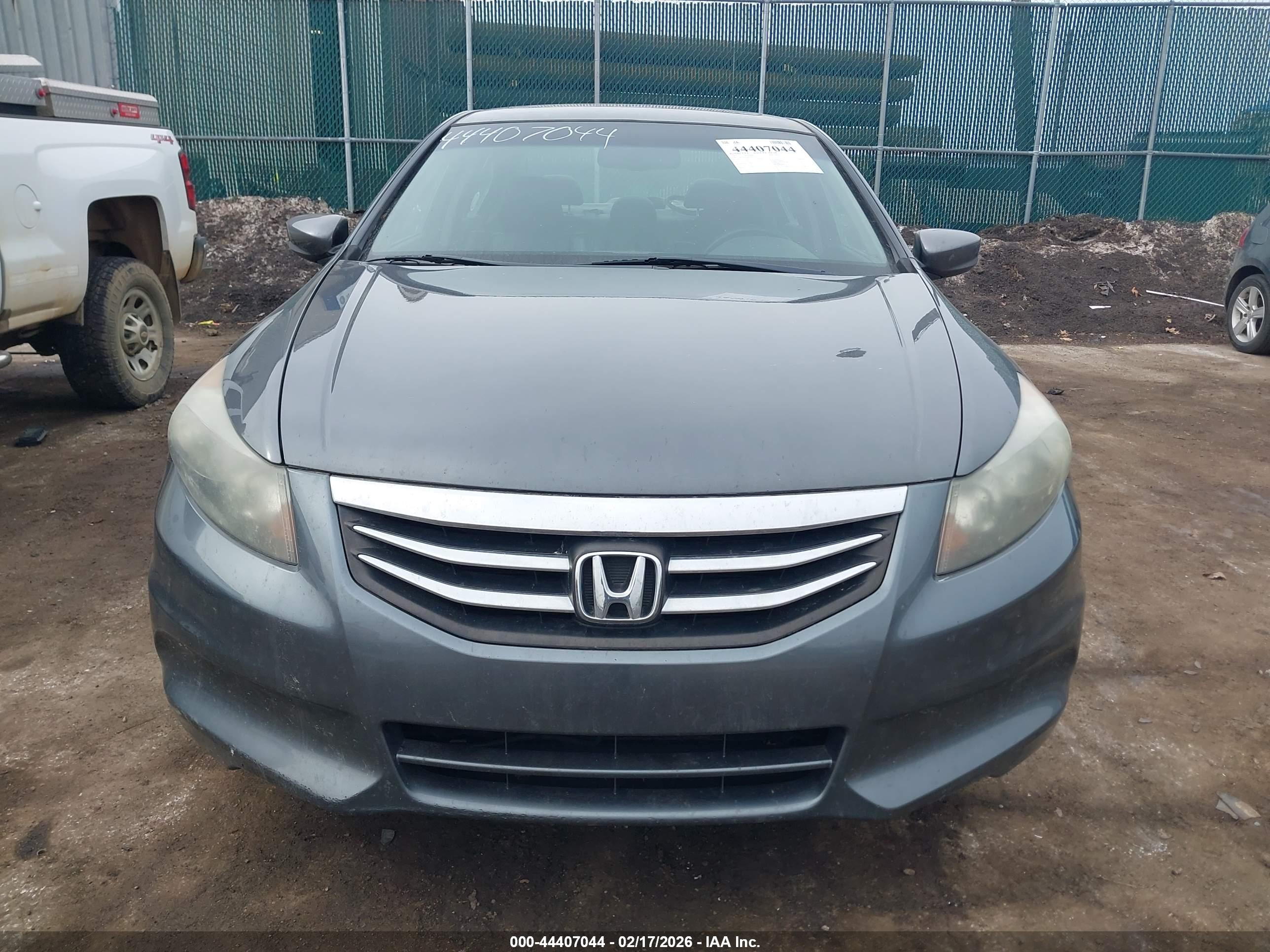HONDA ACCORD image 6