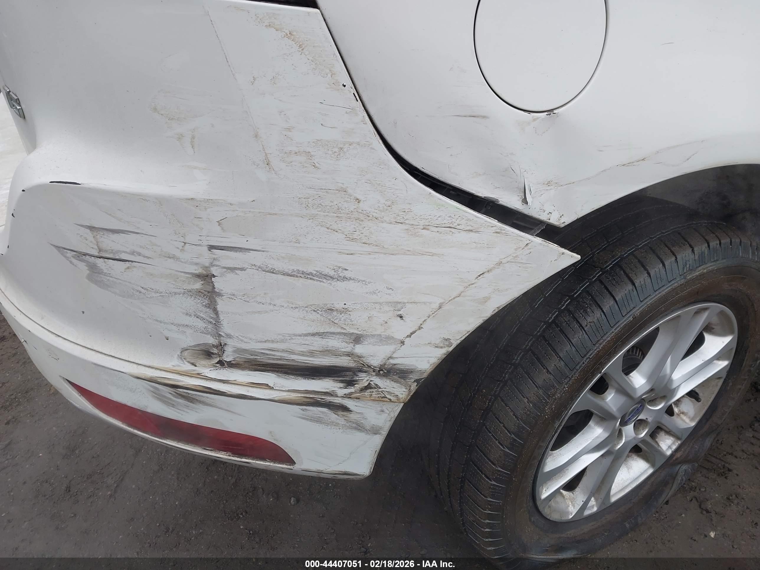 VOLVO XC60 image 6