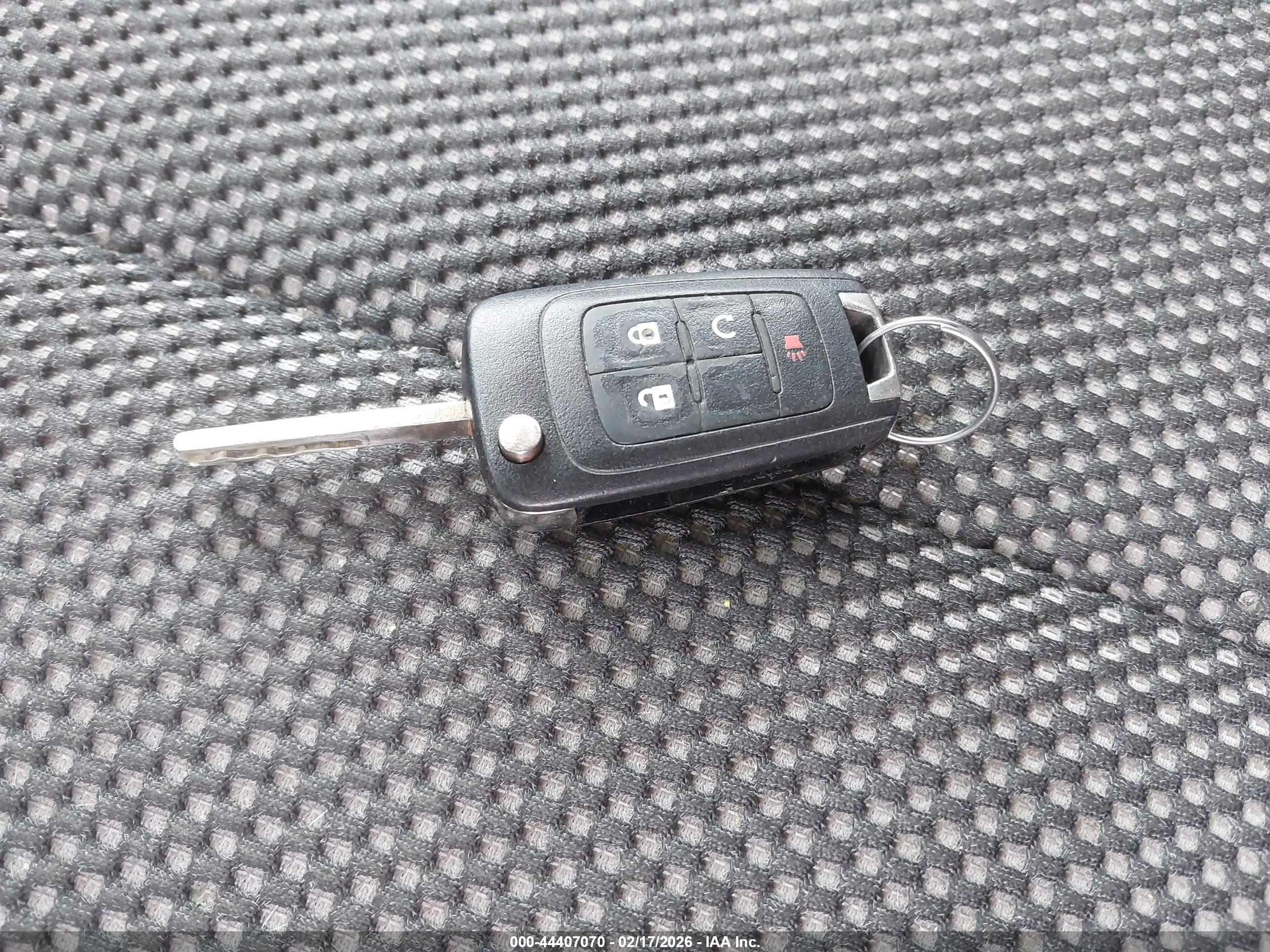 CHEVROLET EQUINOX image 11