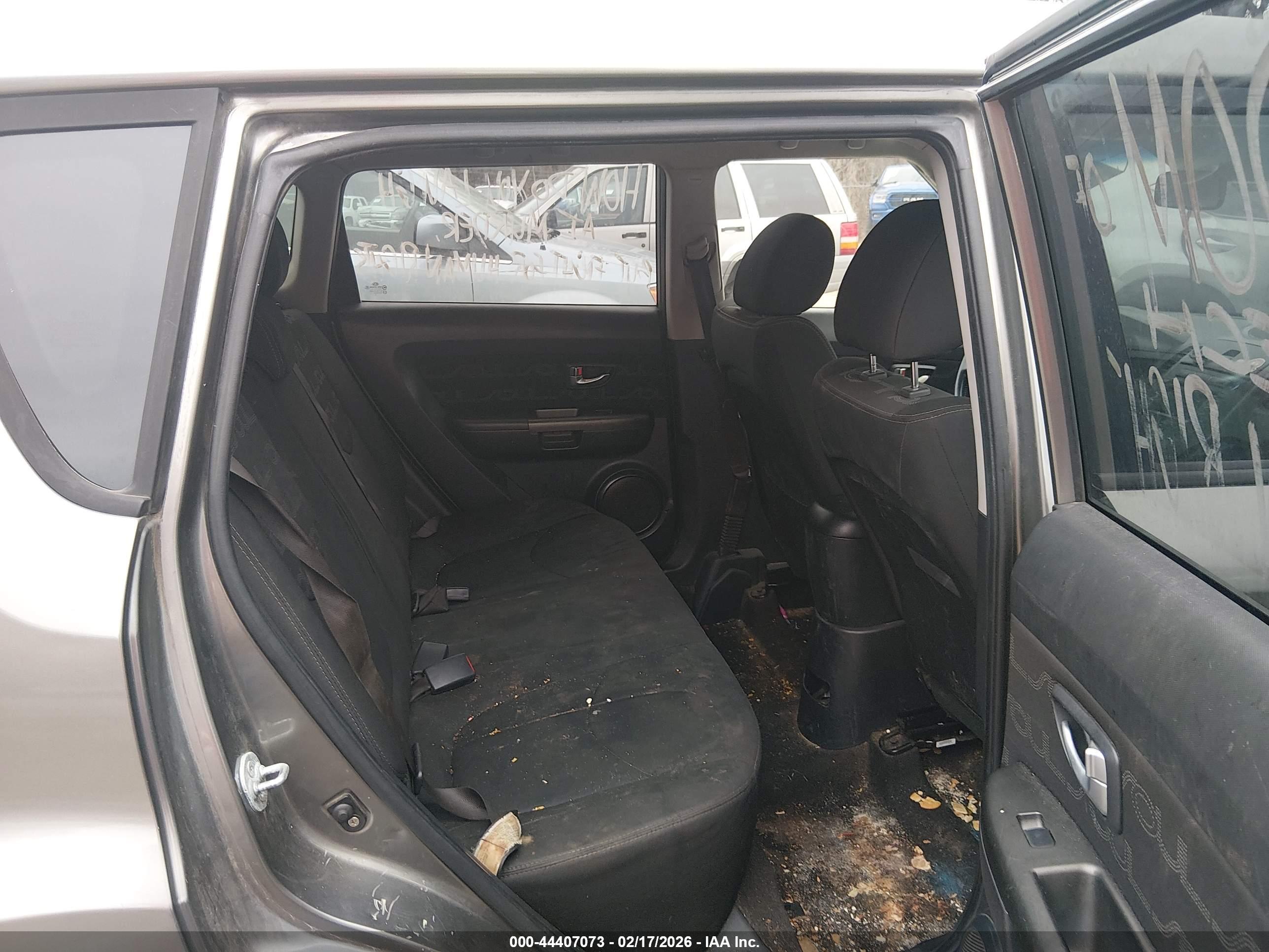 KIA SOUL image 8