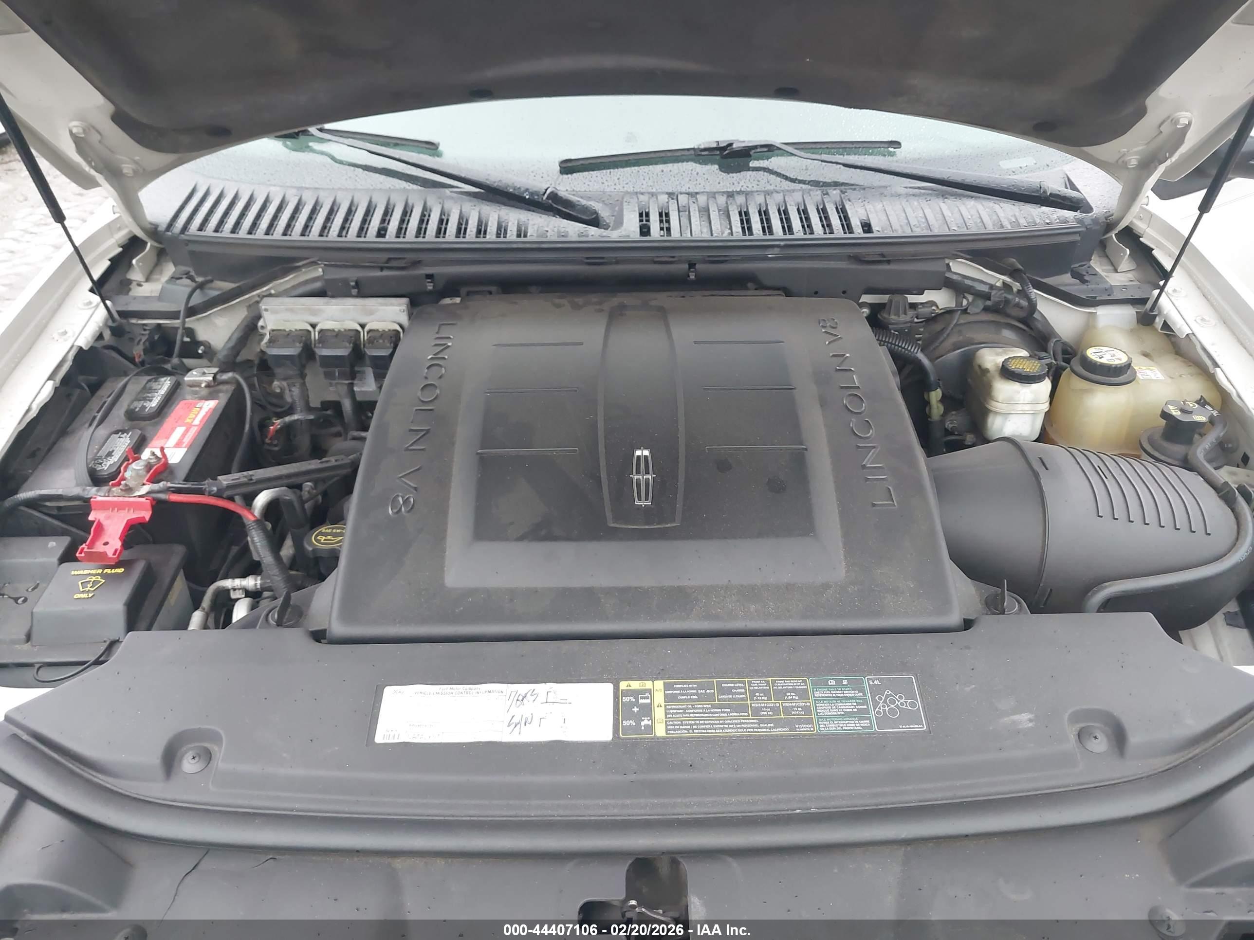 LINCOLN NAVIGATOR image 10