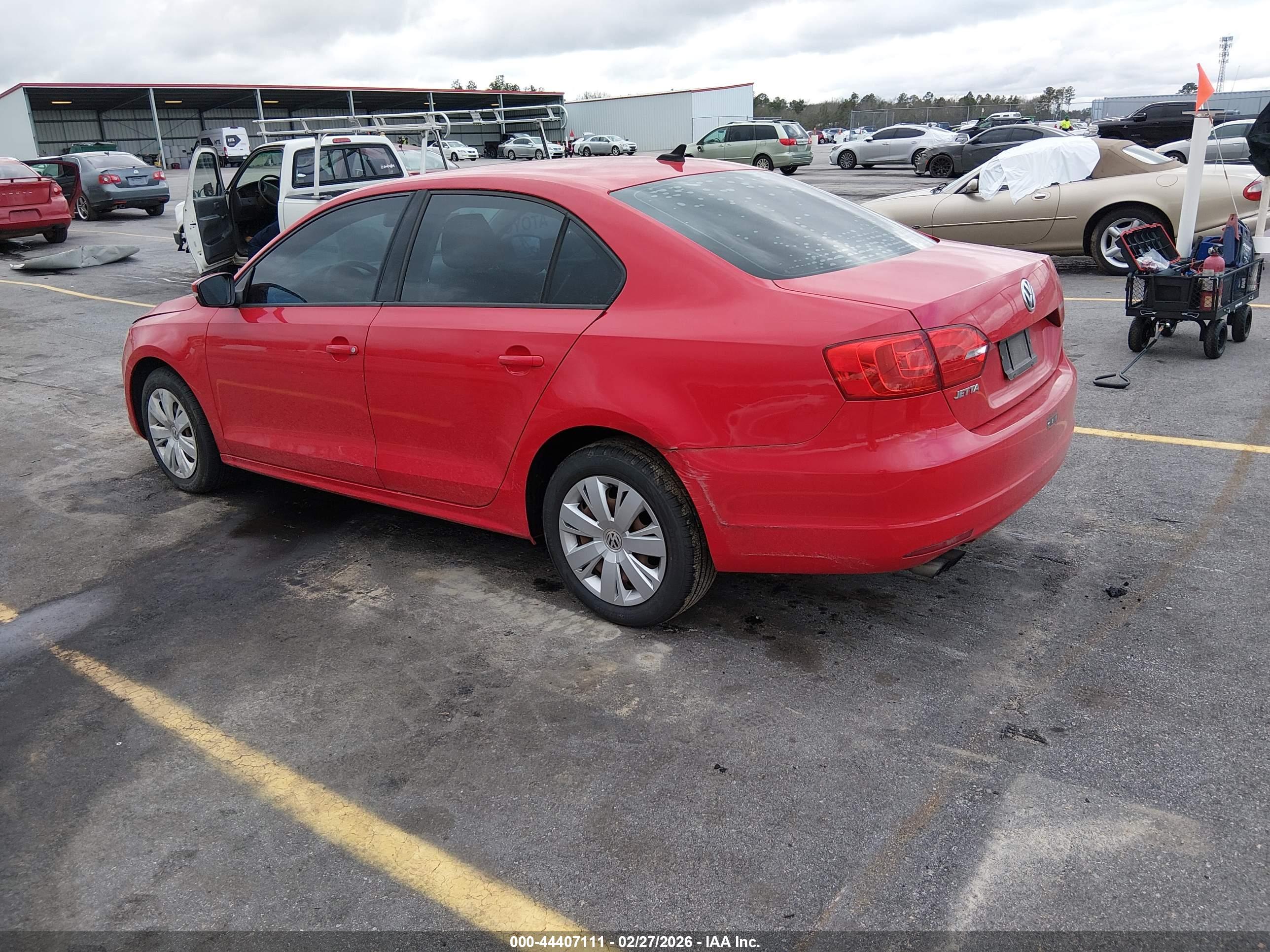 VOLKSWAGEN JETTA image 3
