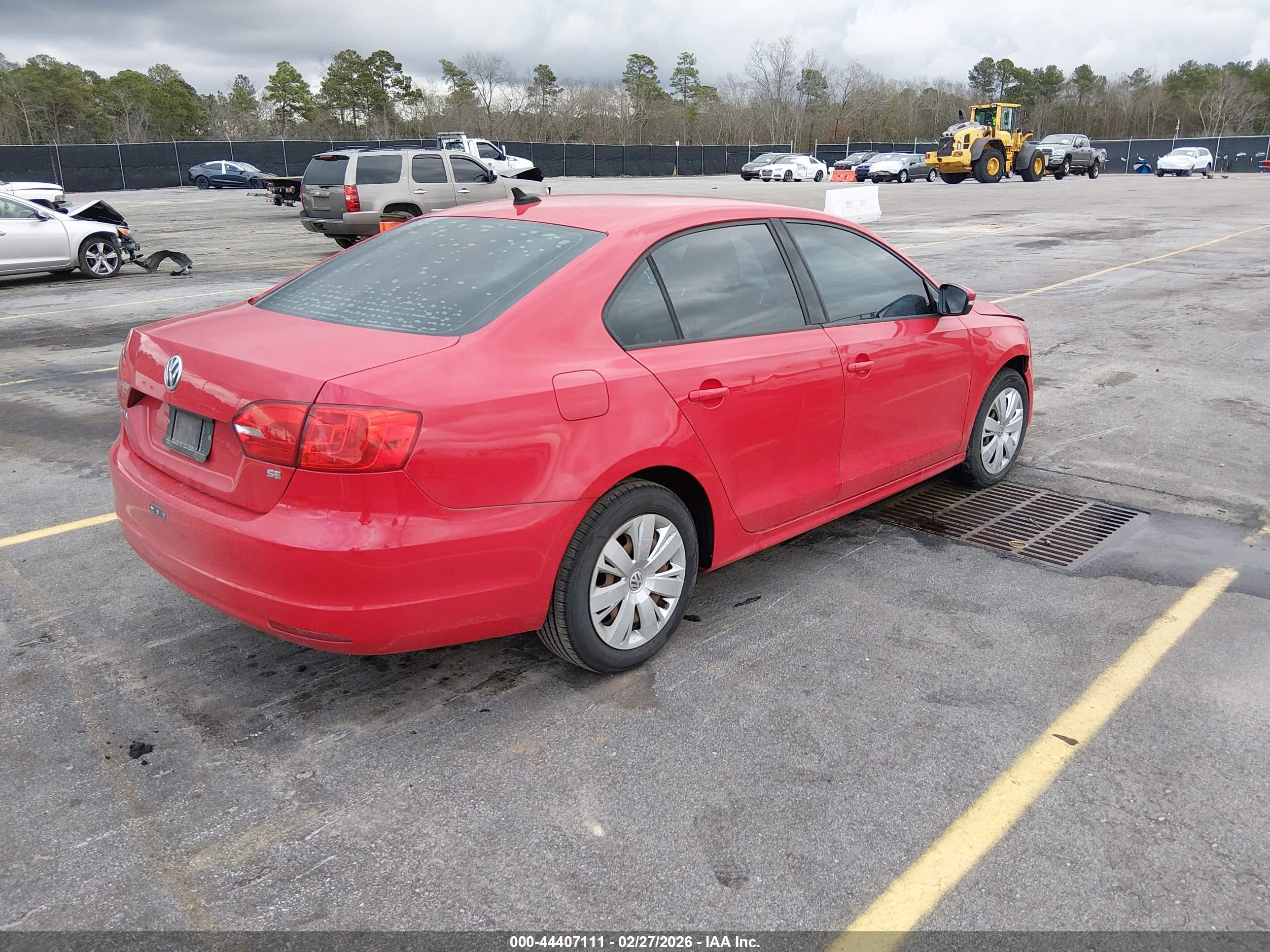 VOLKSWAGEN JETTA image 4
