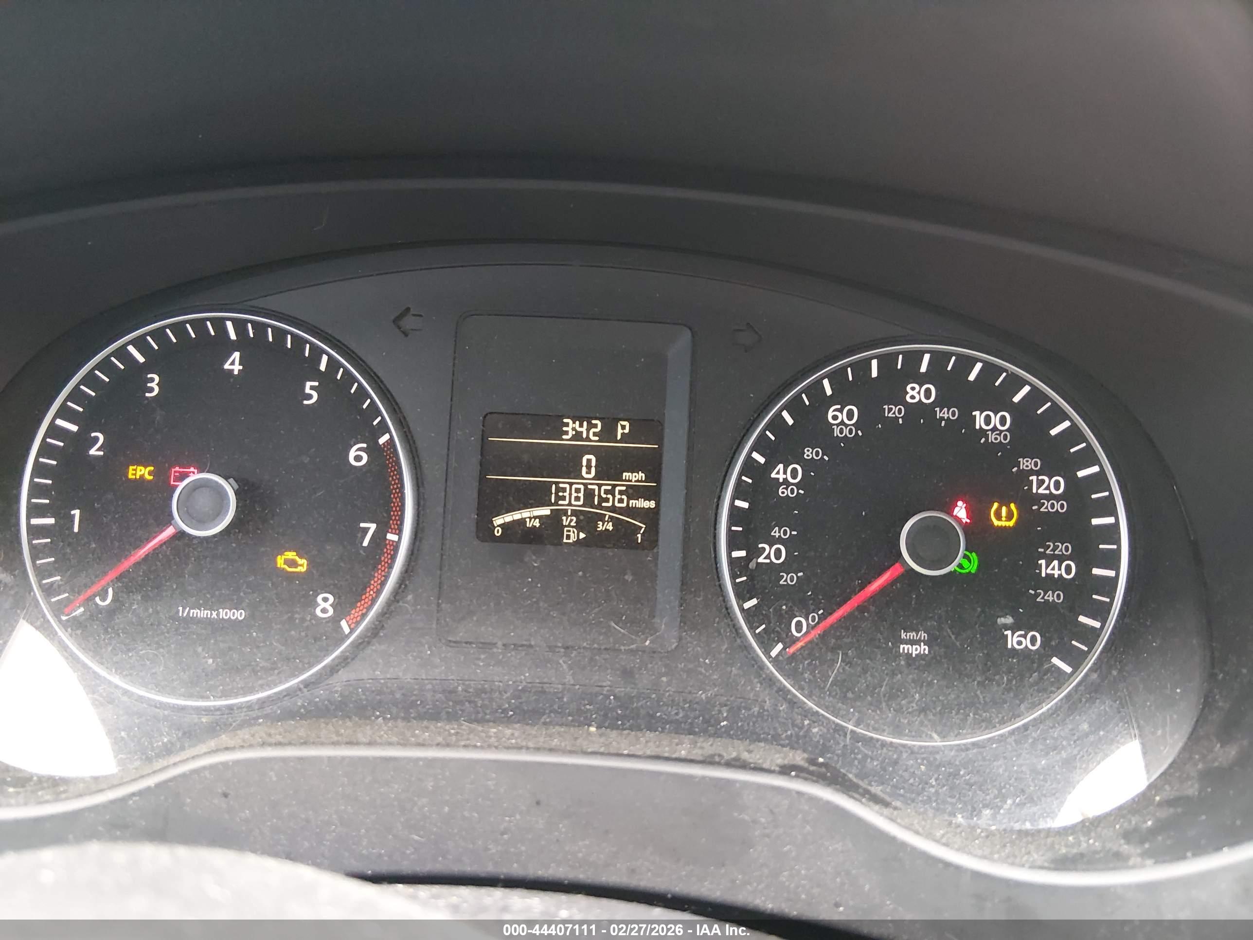 VOLKSWAGEN JETTA image 7