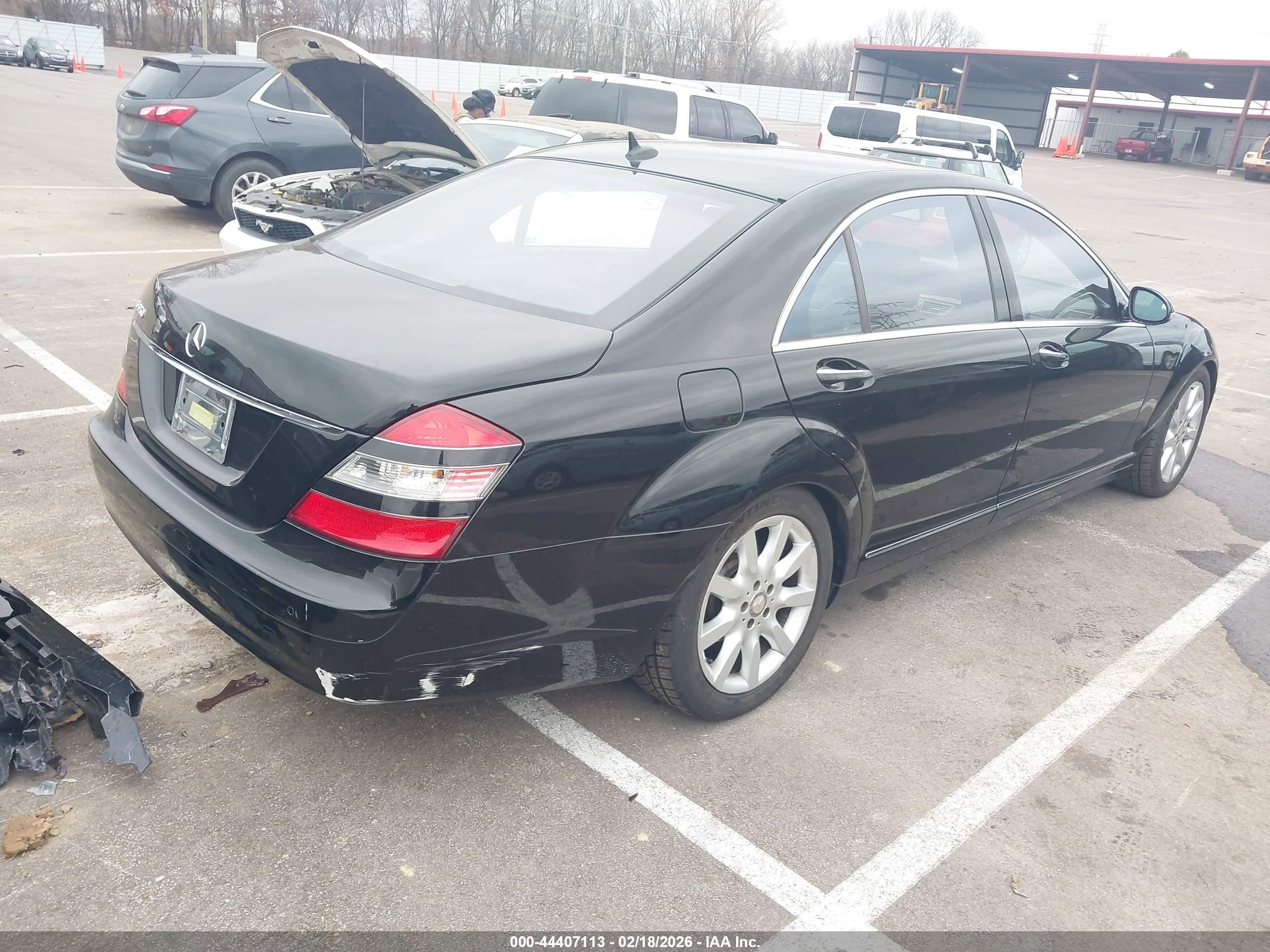 MERCEDES-BENZ S image 4