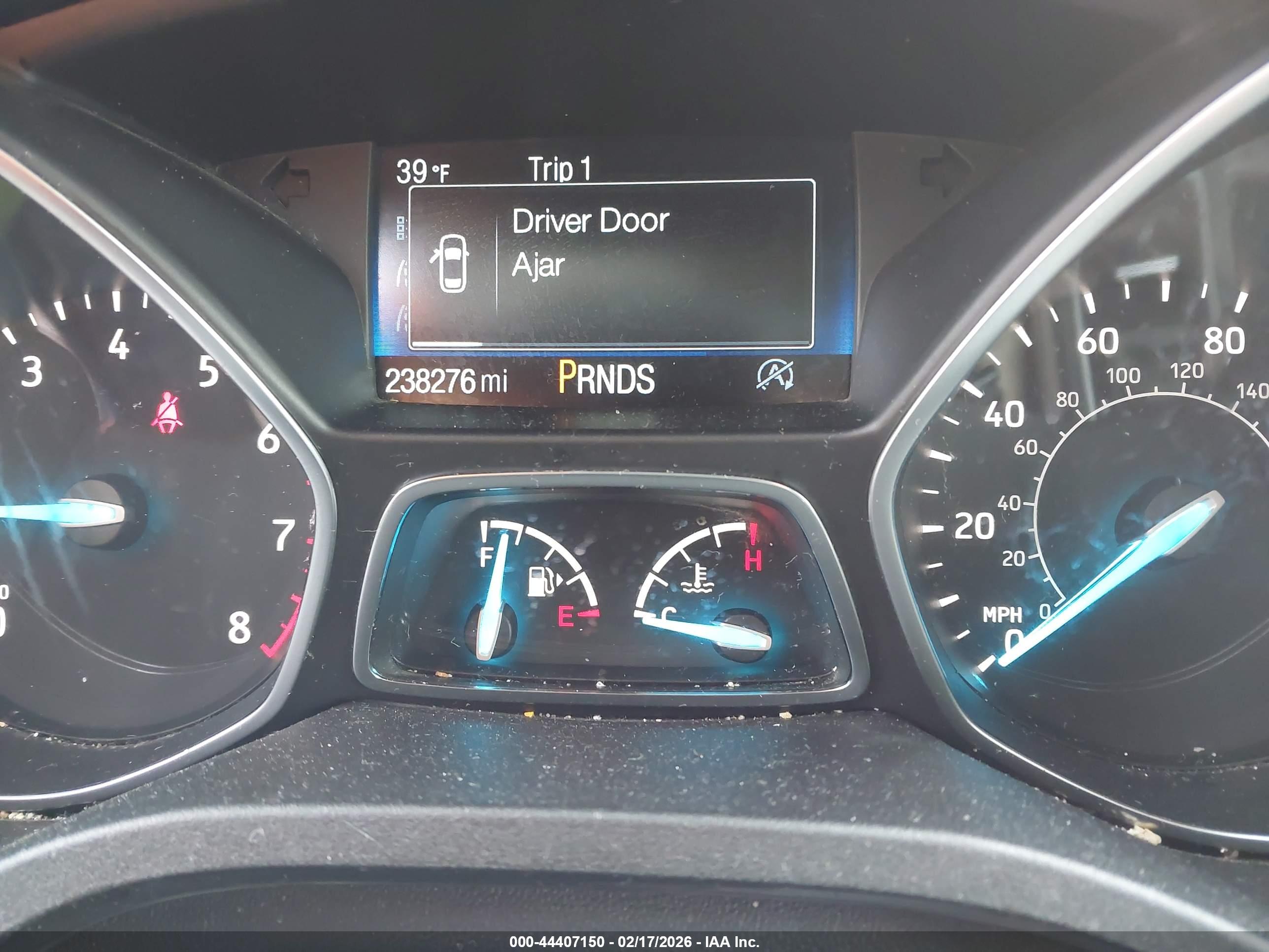 FORD ESCAPE image 7