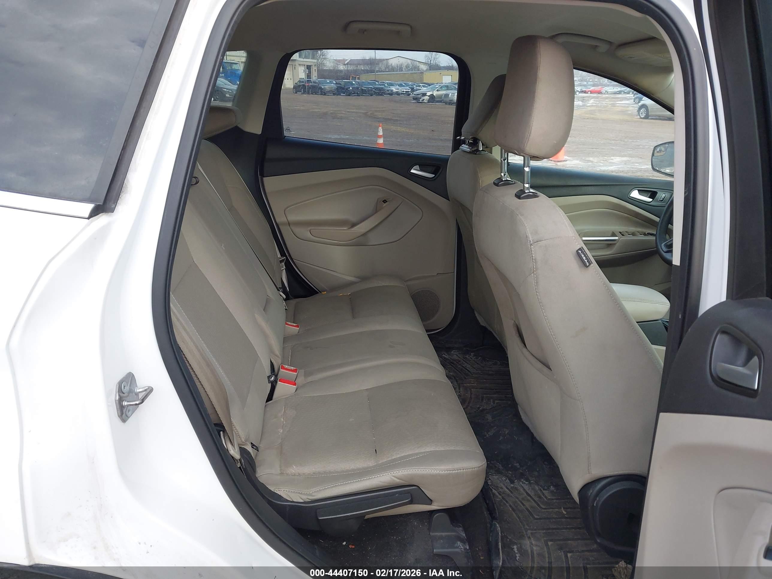 FORD ESCAPE image 8
