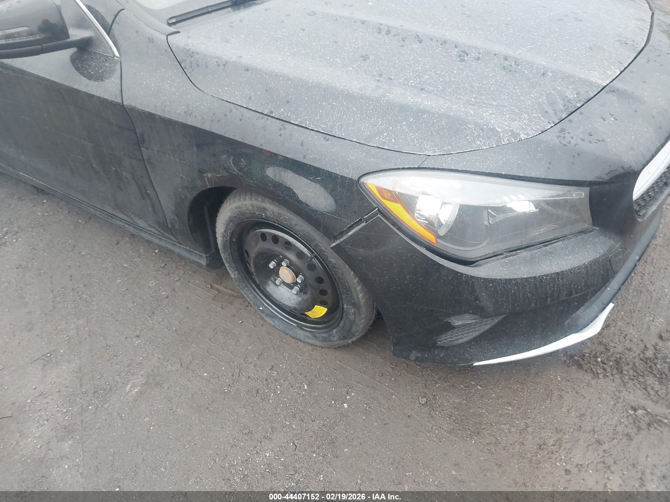 MERCEDES-BENZ CLA image 6
