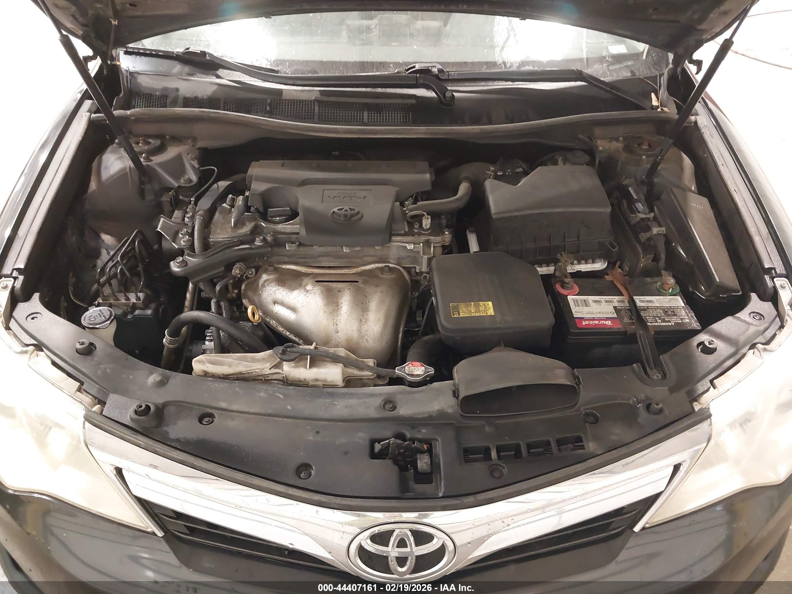 TOYOTA CAMRY image 10