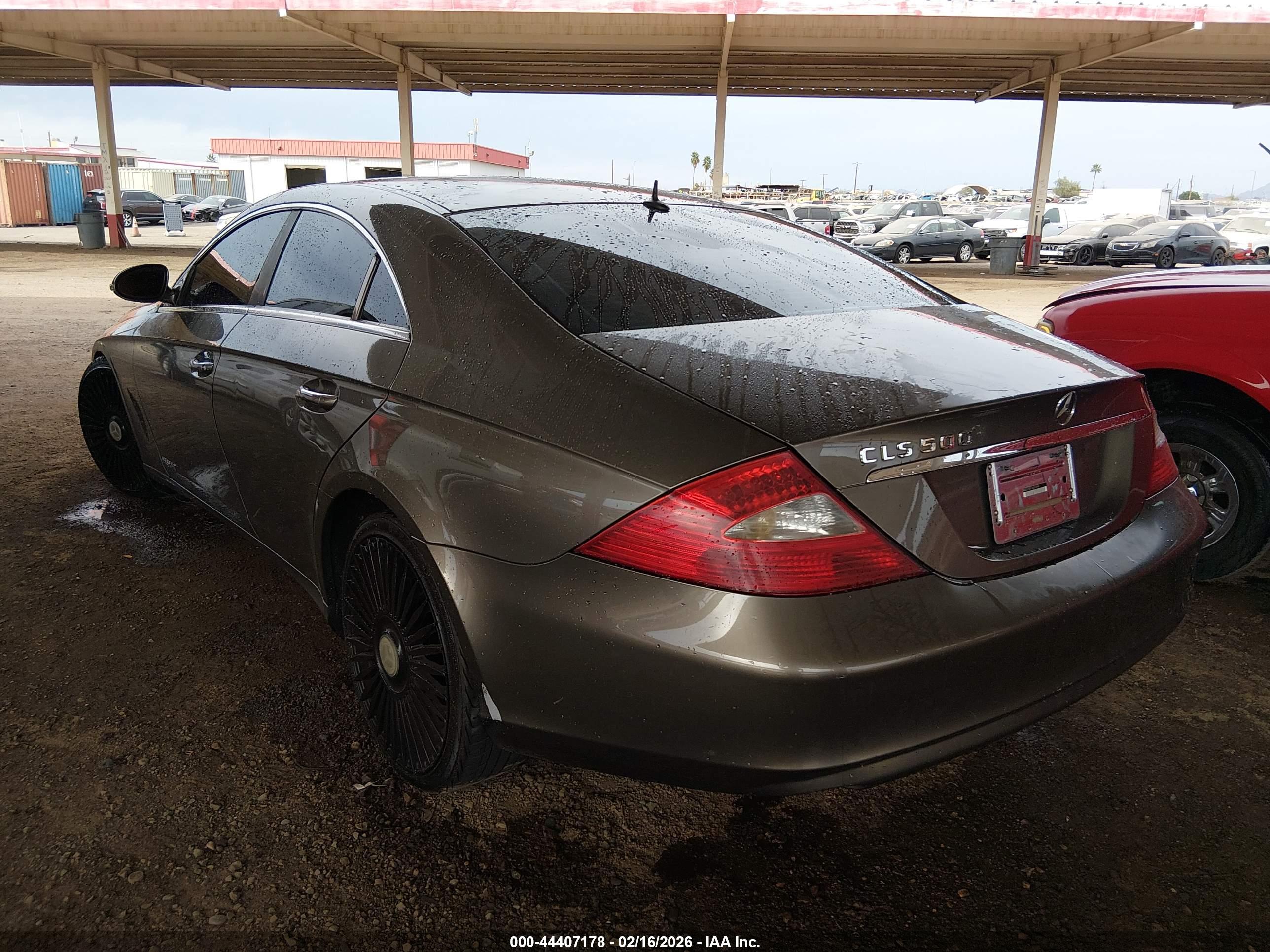 MERCEDES-BENZ CLS image 3