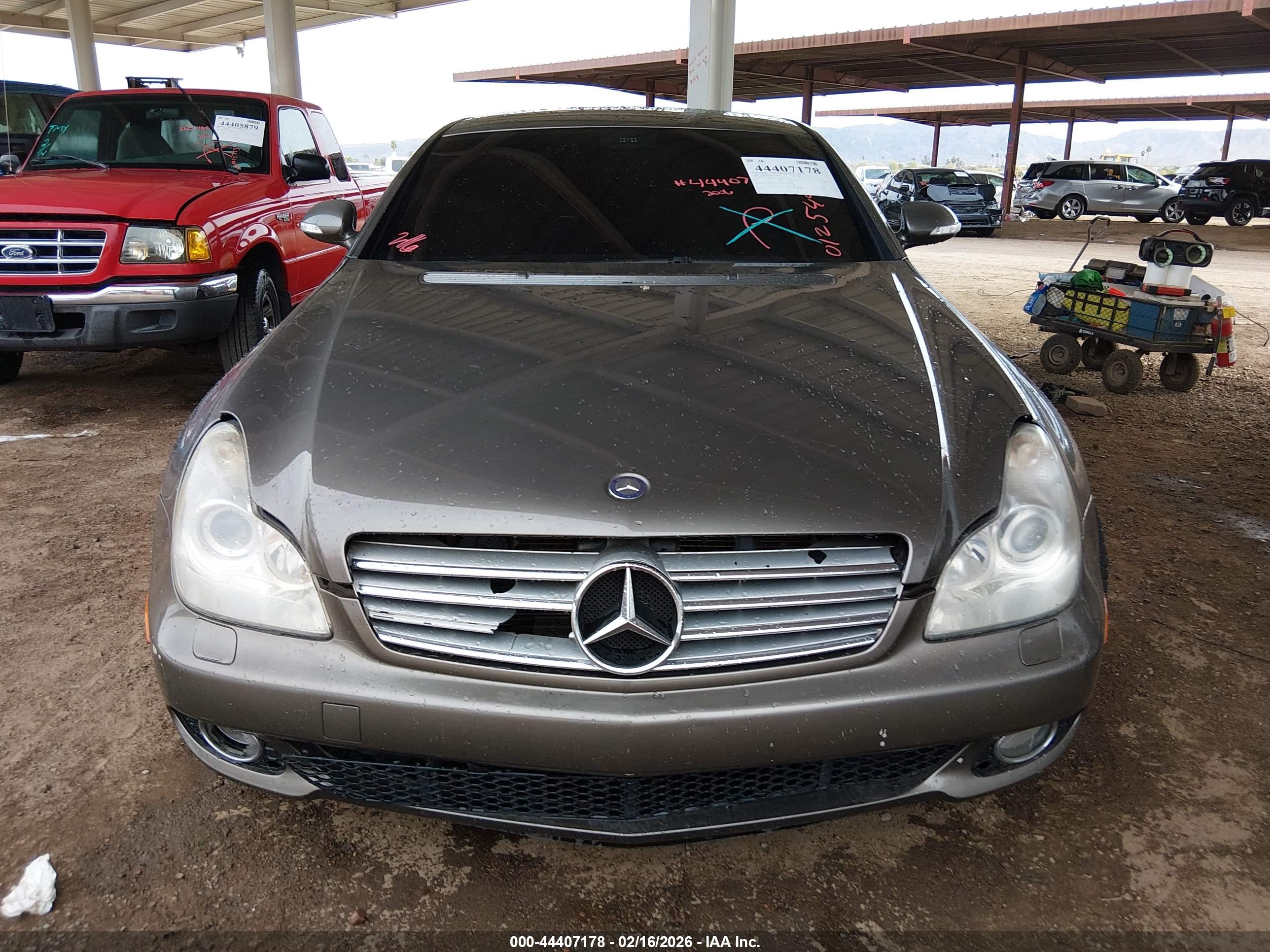 MERCEDES-BENZ CLS image 6