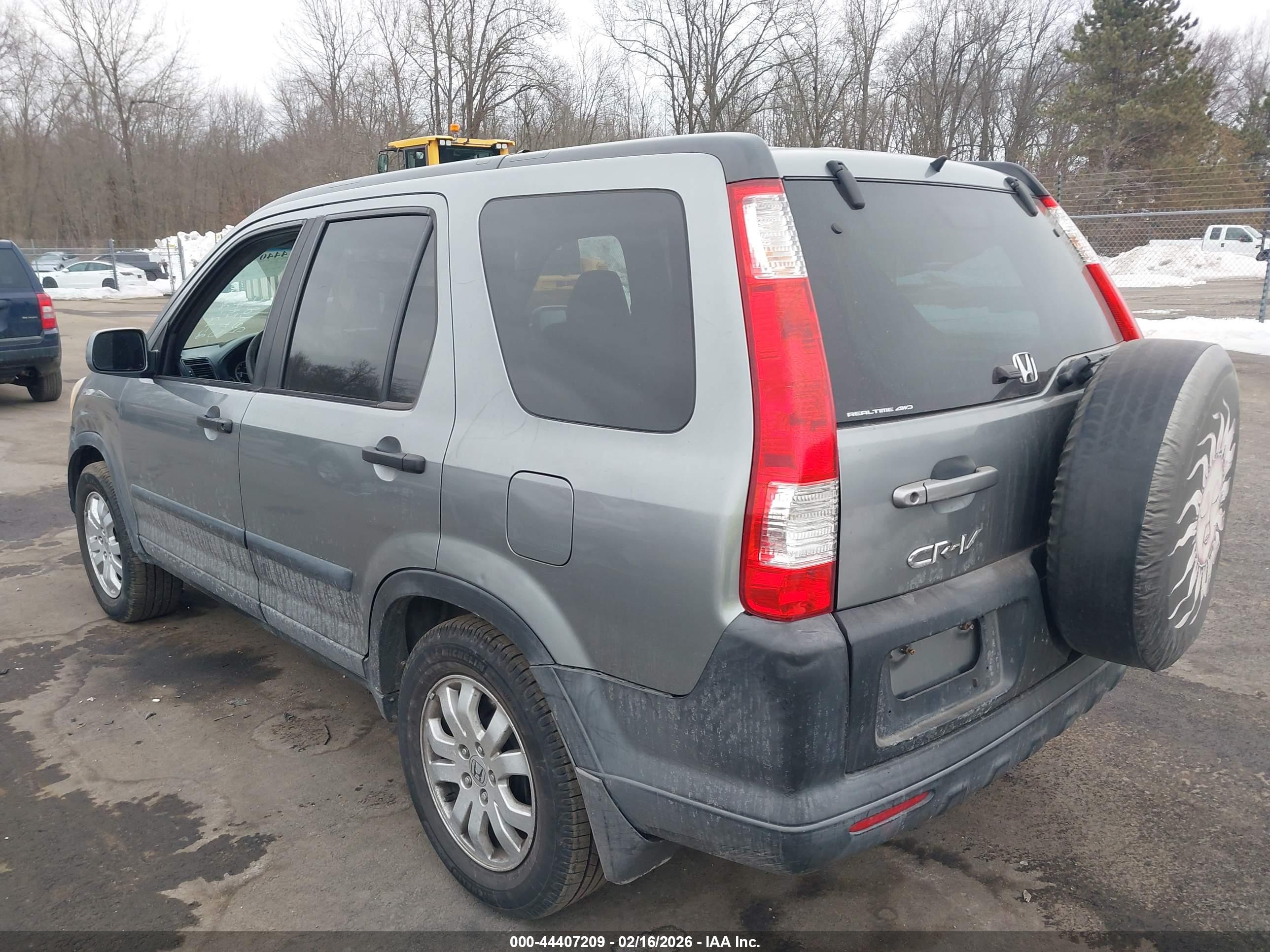 HONDA CR-V image 3