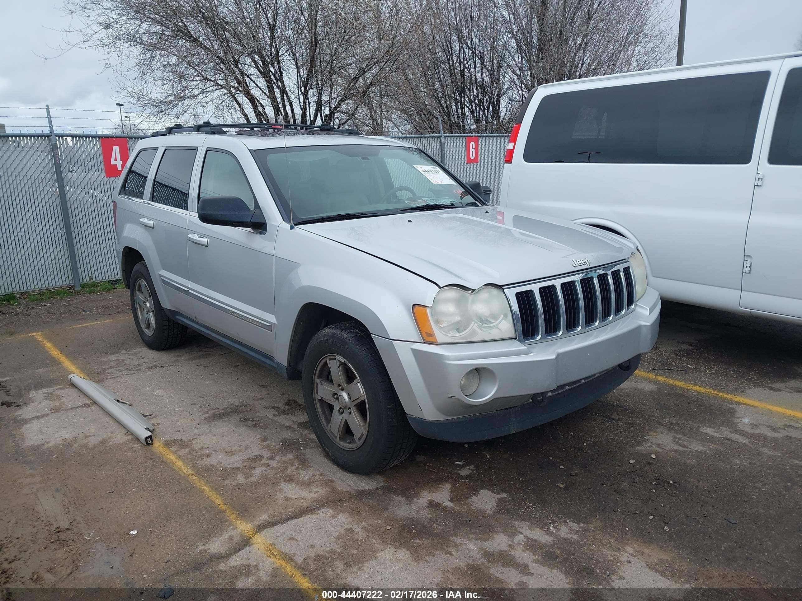 JEEP GRAND image 6