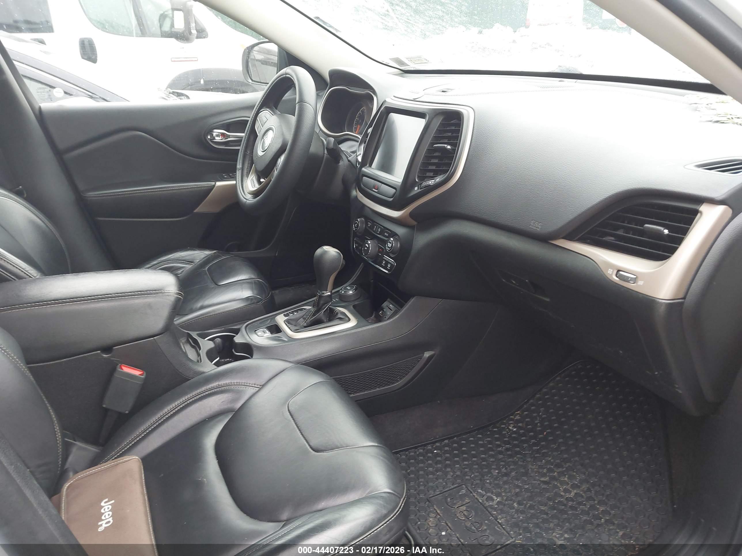 JEEP CHEROKEE image 5