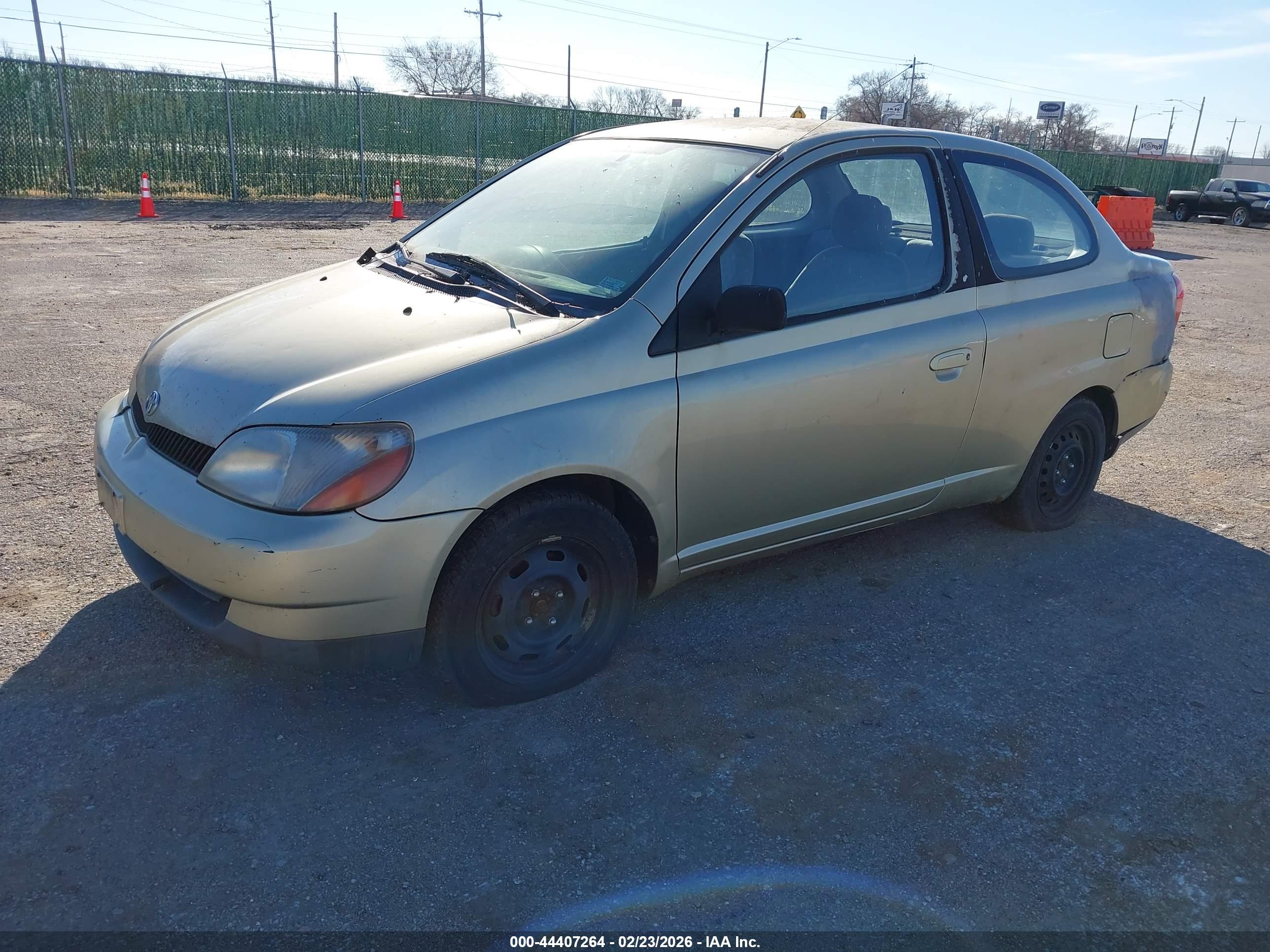 TOYOTA ECHO image 2
